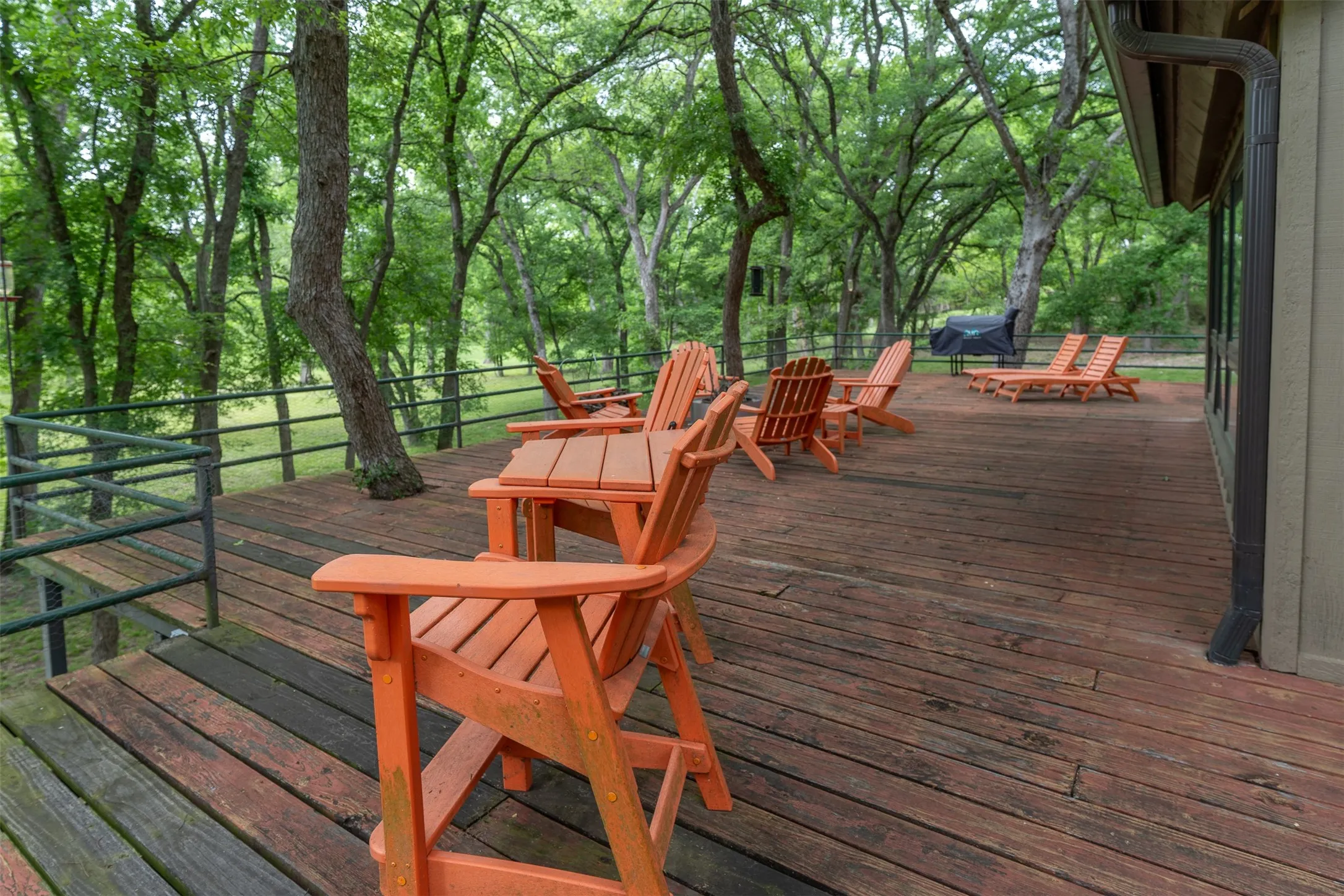Farm For Sale in Bosque County , 377 County Road 2530, Meridian, Texas 76665, 3 Bedroom, 2 Bathroom, Garage spaces, 1,511 Sqft, built in 1985, mls#21219527, Real Estate Agent in Meridian, Homes For Sale in Bosque county, Homes For Sale in Meridian, Realtor in Meridian Texas, Real Estate Brokerage Independent Realty Texas, Luminita Cordes Realtor