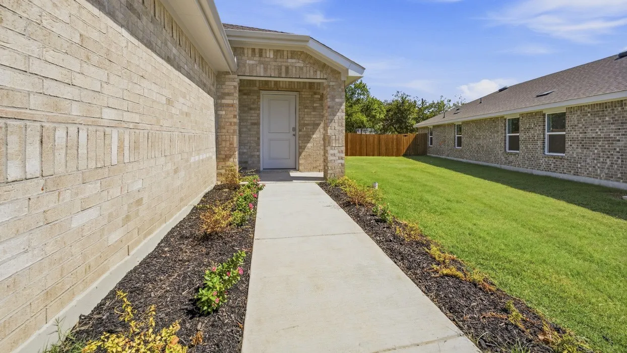 Single Family Residence For Sale in Fannin County , 1917 Glory Drive, Bonham, Texas 75418, 3 Bedroom, 2 Bathroom, 2 Garage spaces, 1,334 Sqft, built in 2026, mls#21219763, Real Estate Agent in Bonham, Homes For Sale in Fannin county, Homes For Sale in Bonham, Realtor in Bonham Texas, Real Estate Brokerage Independent Realty Texas, Luminita Cordes Realtor
