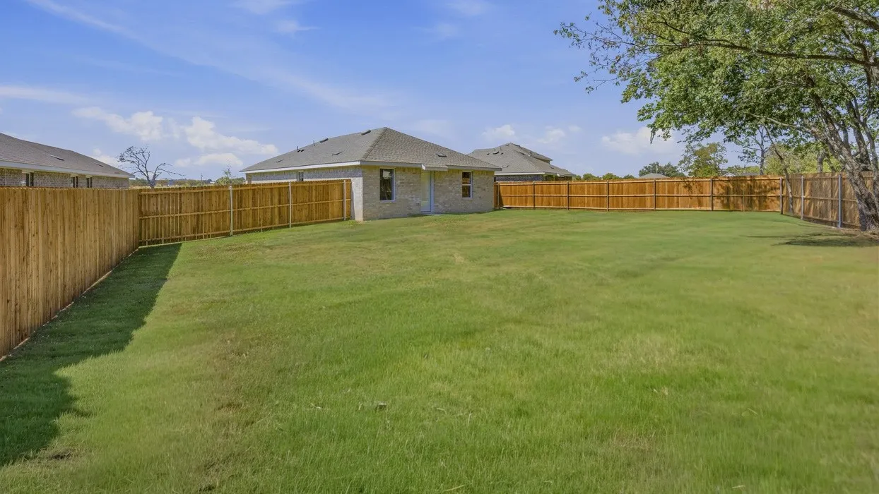 Single Family Residence For Sale in Fannin County , 1917 Glory Drive, Bonham, Texas 75418, 3 Bedroom, 2 Bathroom, 2 Garage spaces, 1,334 Sqft, built in 2026, mls#21219763, Real Estate Agent in Bonham, Homes For Sale in Fannin county, Homes For Sale in Bonham, Realtor in Bonham Texas, Real Estate Brokerage Independent Realty Texas, Luminita Cordes Realtor