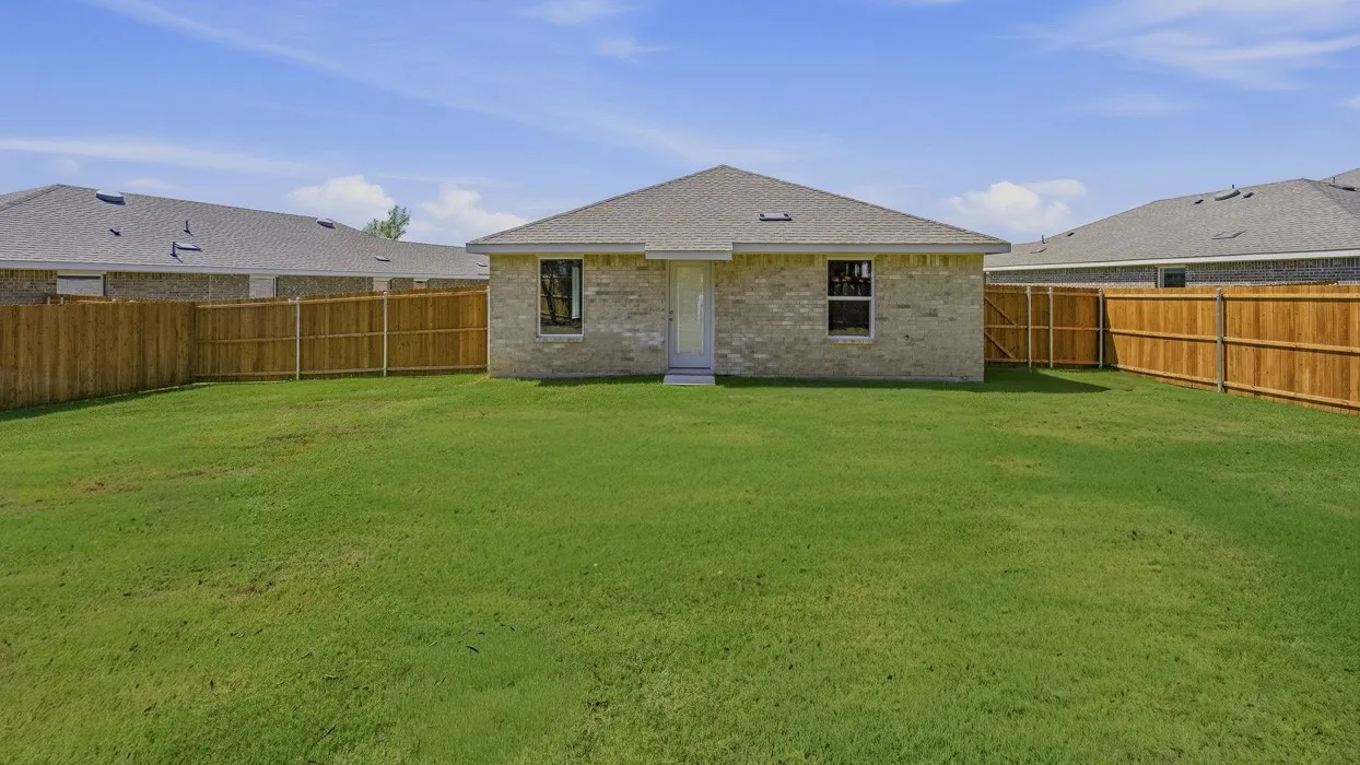 Single Family Residence For Sale in Fannin County , 1917 Glory Drive, Bonham, Texas 75418, 3 Bedroom, 2 Bathroom, 2 Garage spaces, 1,334 Sqft, built in 2026, mls#21219763, Real Estate Agent in Bonham, Homes For Sale in Fannin county, Homes For Sale in Bonham, Realtor in Bonham Texas, Real Estate Brokerage Independent Realty Texas, Luminita Cordes Realtor