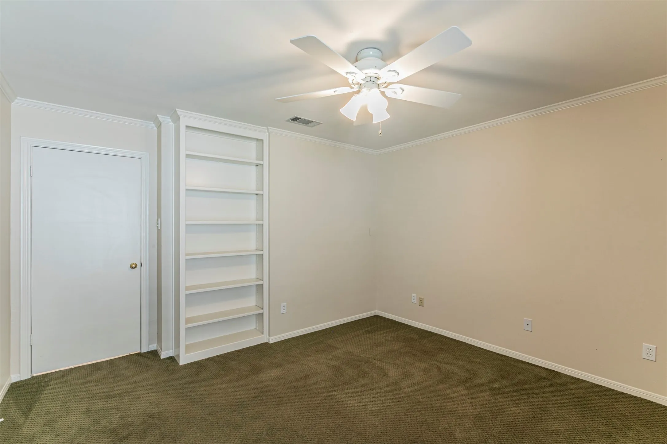 Single Family Residence For Sale in Mc Lennan County , 79 Sugar Creek Place, Woodway, Texas 76712, 4 Bedroom, 3 Bathroom, 2 Garage spaces, 3,054 Sqft, built in 1993, mls#21219701, Real Estate Agent in Woodway, Homes For Sale in Mc Lennan county, Homes For Sale in Woodway, Realtor in Woodway Texas, Real Estate Brokerage Independent Realty Texas, Luminita Cordes Realtor