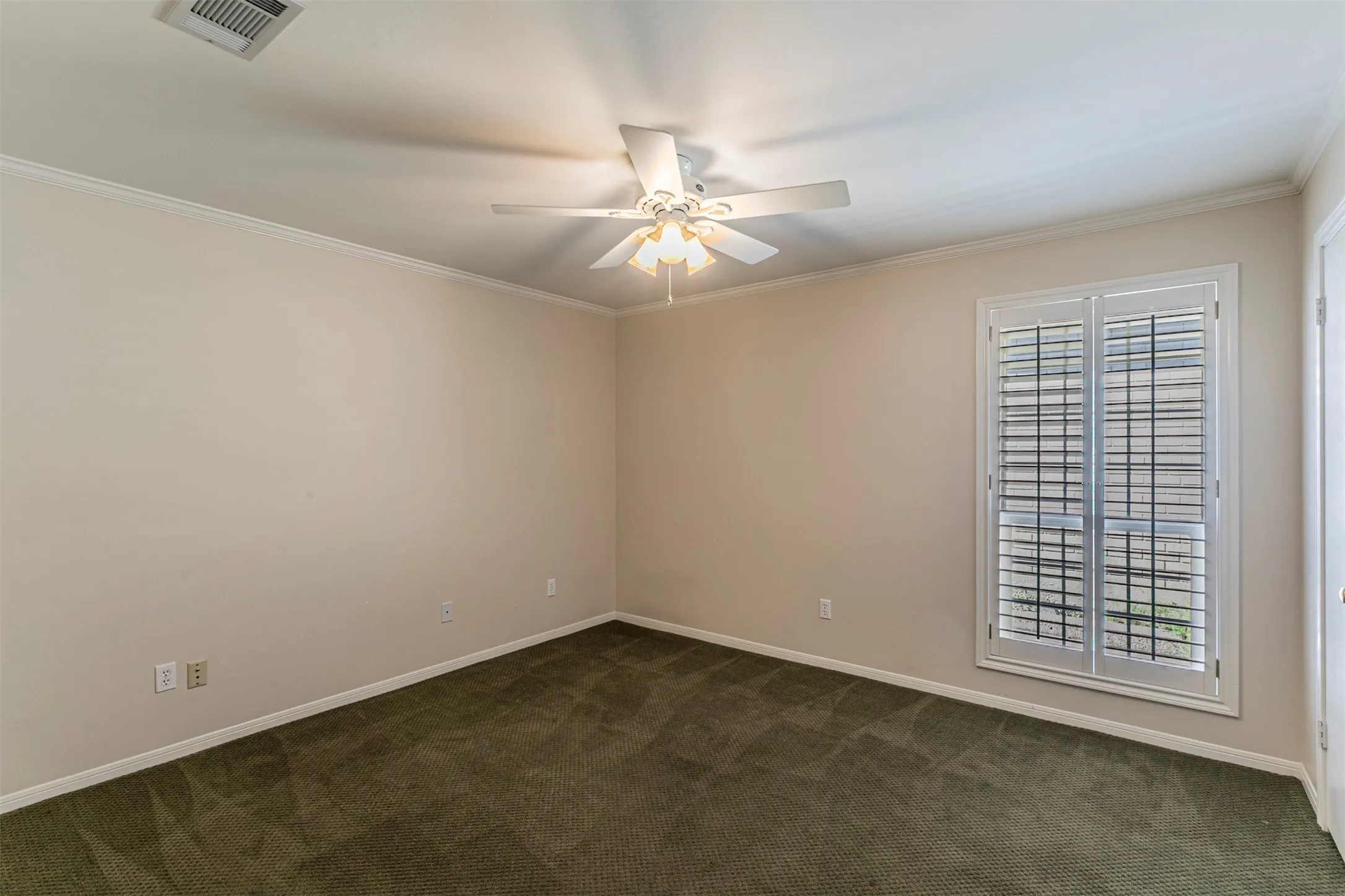 Single Family Residence For Sale in Mc Lennan County , 79 Sugar Creek Place, Woodway, Texas 76712, 4 Bedroom, 3 Bathroom, 2 Garage spaces, 3,054 Sqft, built in 1993, mls#21219701, Real Estate Agent in Woodway, Homes For Sale in Mc Lennan county, Homes For Sale in Woodway, Realtor in Woodway Texas, Real Estate Brokerage Independent Realty Texas, Luminita Cordes Realtor