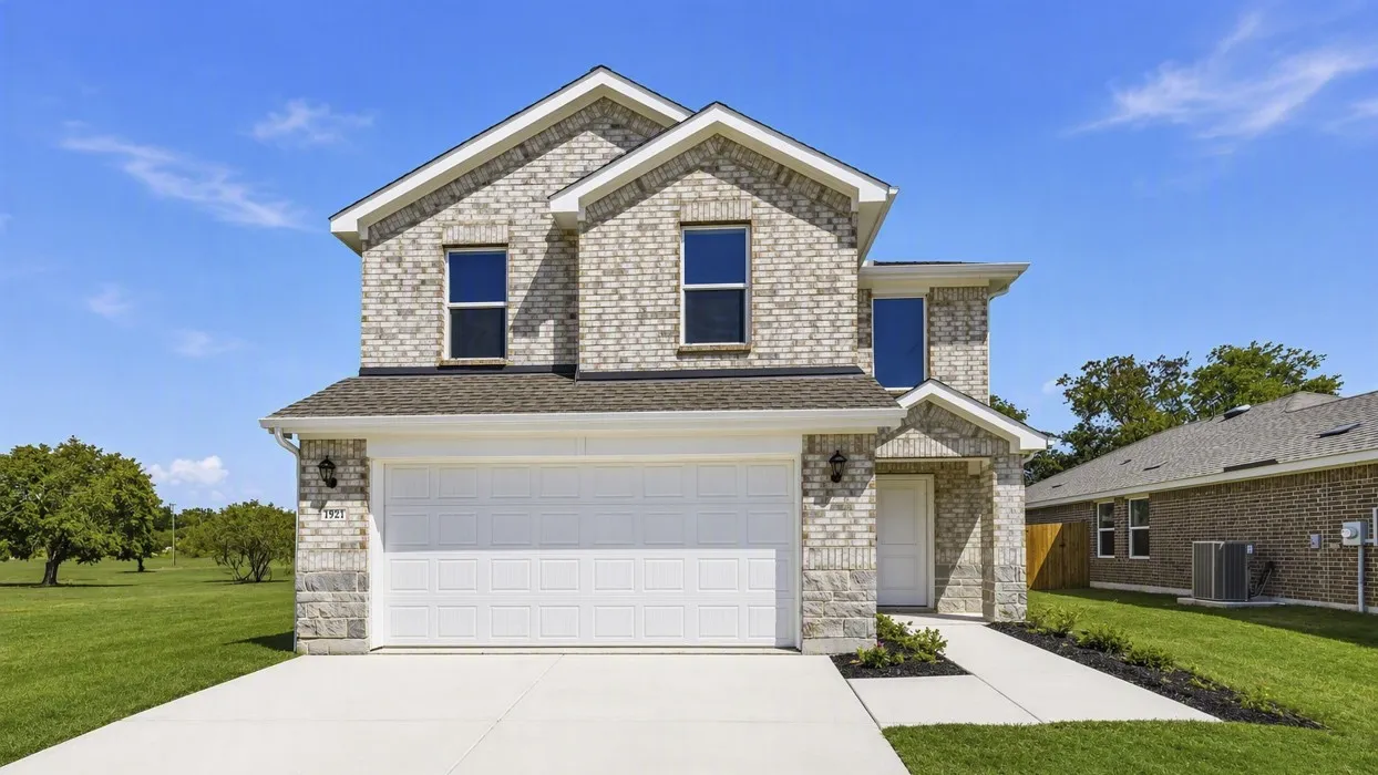 Single Family Residence For Sale in Fannin County , 1921 Glory Drive, Bonham, Texas 75418, 3 Bedroom, 3 Bathroom, 2 Garage spaces, 1,532 Sqft, built in 2026, mls#21219798, Real Estate Agent in Bonham, Homes For Sale in Fannin county, Homes For Sale in Bonham, Realtor in Bonham Texas, Real Estate Brokerage Independent Realty Texas, Luminita Cordes Realtor