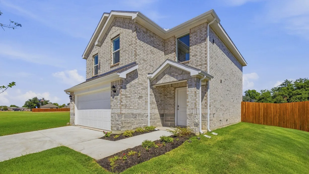 Single Family Residence For Sale in Fannin County , 1921 Glory Drive, Bonham, Texas 75418, 3 Bedroom, 3 Bathroom, 2 Garage spaces, 1,532 Sqft, built in 2026, mls#21219798, Real Estate Agent in Bonham, Homes For Sale in Fannin county, Homes For Sale in Bonham, Realtor in Bonham Texas, Real Estate Brokerage Independent Realty Texas, Luminita Cordes Realtor