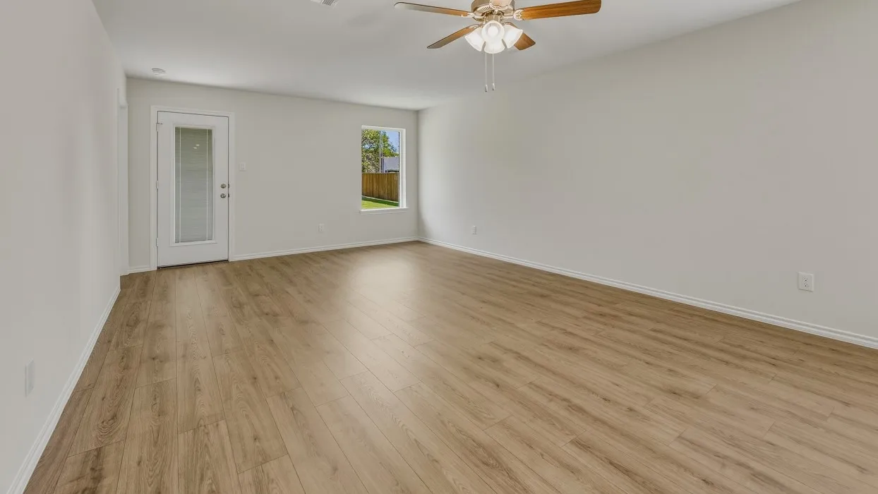 Single Family Residence For Sale in Fannin County , 1915 Glory Drive, Bonham, Texas 75418, 4 Bedroom, 2 Bathroom, 2 Garage spaces, 1,648 Sqft, built in 2026, mls#21219810, Real Estate Agent in Bonham, Homes For Sale in Fannin county, Homes For Sale in Bonham, Realtor in Bonham Texas, Real Estate Brokerage Independent Realty Texas, Luminita Cordes Realtor