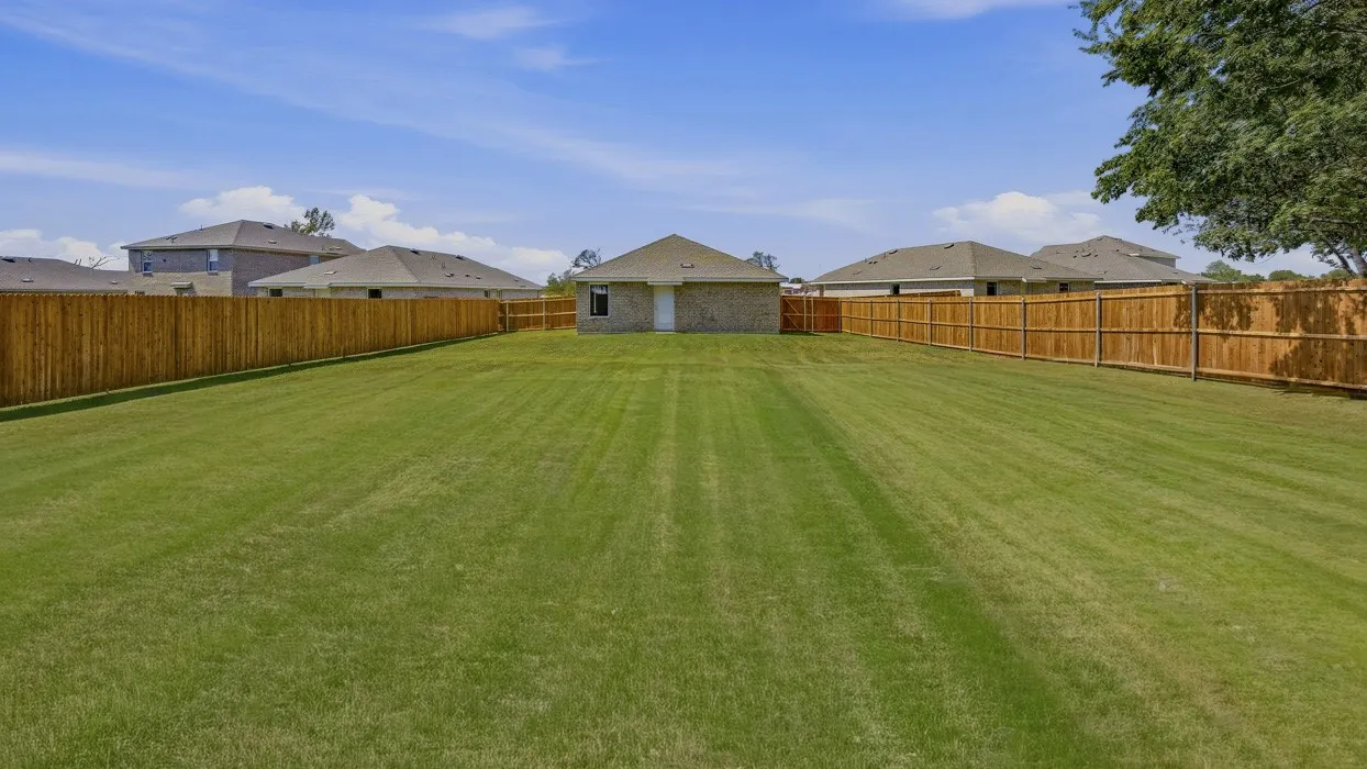 Single Family Residence For Sale in Fannin County , 1915 Glory Drive, Bonham, Texas 75418, 4 Bedroom, 2 Bathroom, 2 Garage spaces, 1,648 Sqft, built in 2026, mls#21219810, Real Estate Agent in Bonham, Homes For Sale in Fannin county, Homes For Sale in Bonham, Realtor in Bonham Texas, Real Estate Brokerage Independent Realty Texas, Luminita Cordes Realtor
