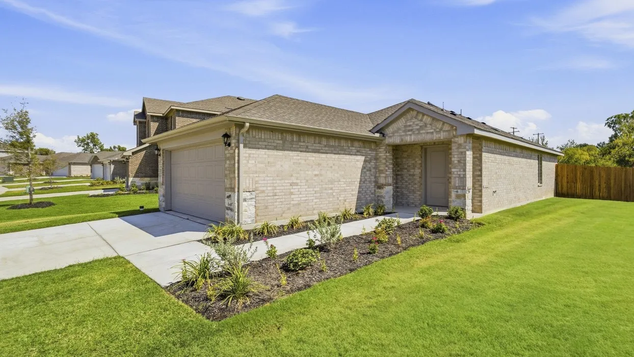 Single Family Residence For Sale in Fannin County , 1909 Glory Drive, Bonham, Texas 75418, 3 Bedroom, 2 Bathroom, 2 Garage spaces, 1,211 Sqft, built in 2026, mls#21219818, Real Estate Agent in Bonham, Homes For Sale in Fannin county, Homes For Sale in Bonham, Realtor in Bonham Texas, Real Estate Brokerage Independent Realty Texas, Luminita Cordes Realtor