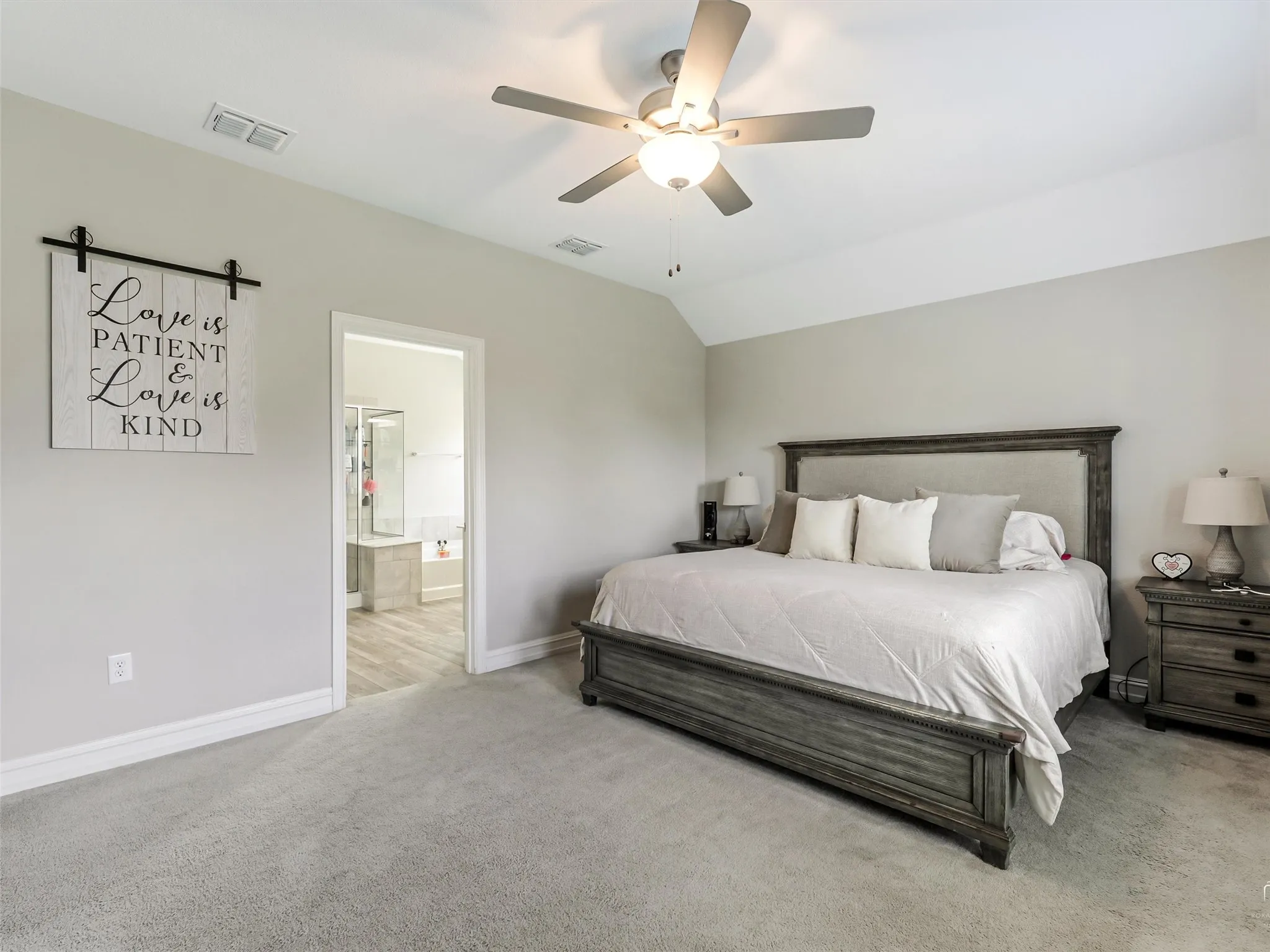 Neutral Color Sceme Makes Design and Decor a Breeze