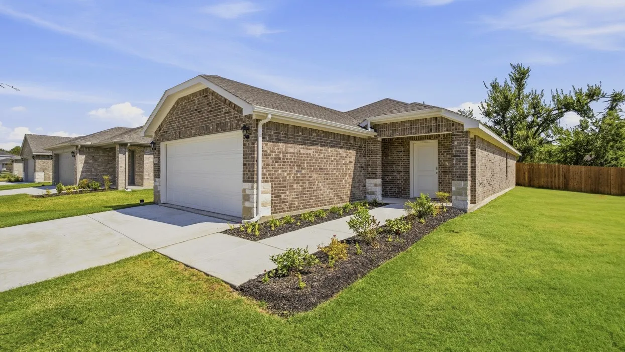 Single Family Residence For Sale in Fannin County , 1903 Glory Drive, Bonham, Texas 75418, 4 Bedroom, 2 Bathroom, 2 Garage spaces, 1,648 Sqft, built in 2026, mls#21219826, Real Estate Agent in Bonham, Homes For Sale in Fannin county, Homes For Sale in Bonham, Realtor in Bonham Texas, Real Estate Brokerage Independent Realty Texas, Luminita Cordes Realtor