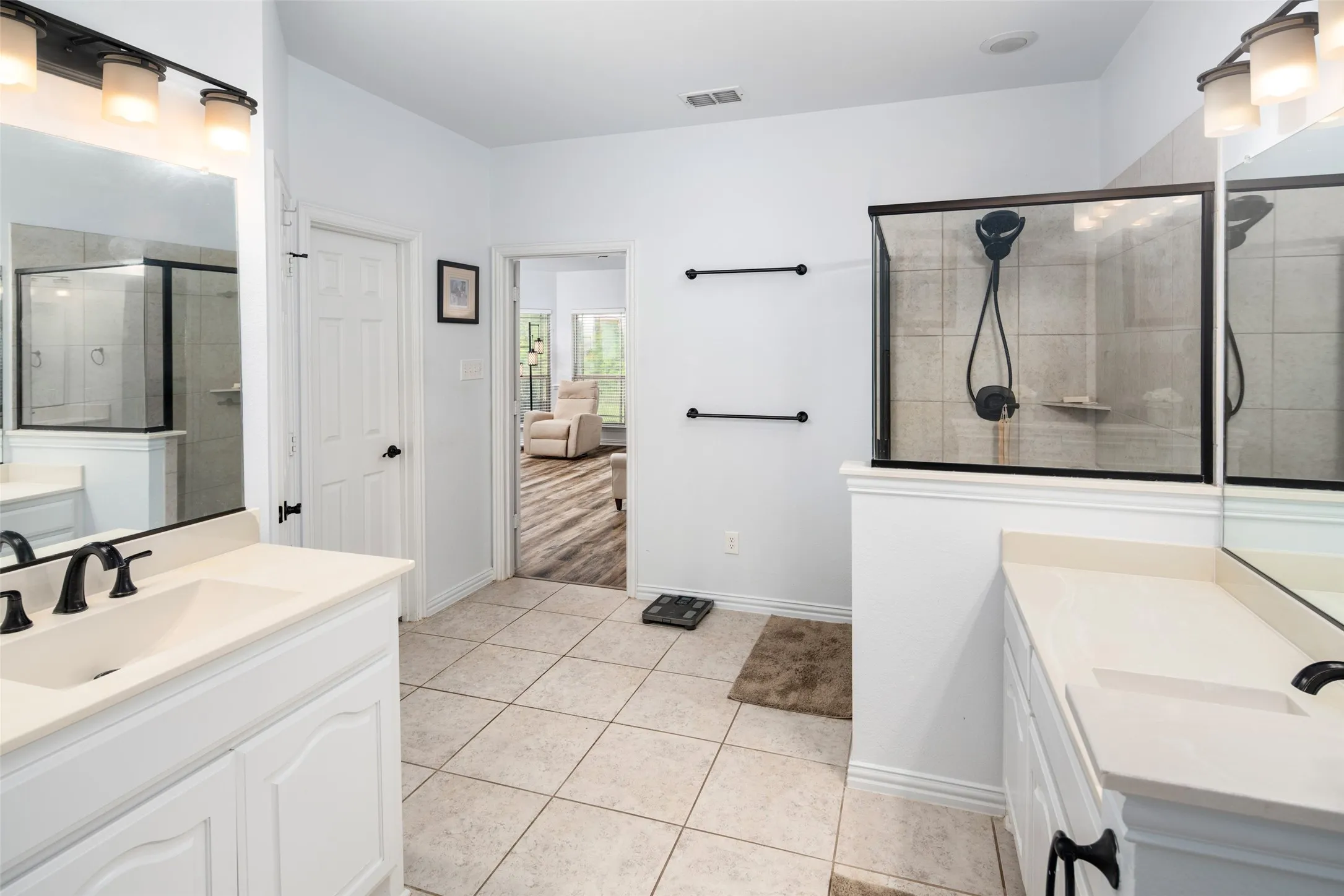 Single Family Residence For Sale in Denton County , 145 Las Colinas Trail, Cross Roads, Texas 76227, 5 Bedrooms, 4 Bathrooms, 3 Garage spaces, 4,327 Sqft, built in 2013, Price $819,900, mls#21217767, Real Estate Agent in Cross Roads, Homes For Sale in Denton county, Homes For Sale in Cross Roads, Realtor in Cross Roads Texas, Real Estate Brokerage Independent Realty Texas, Luminita Cordes Realtor