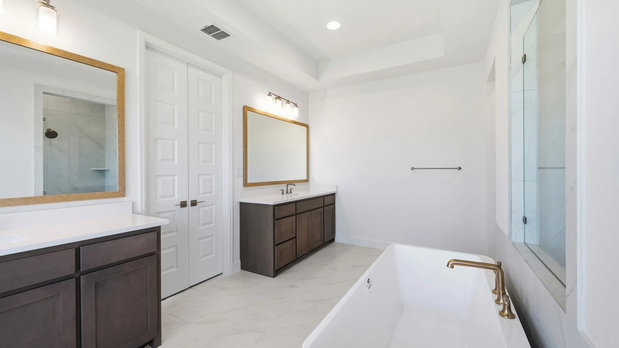 Single Family Residence For Sale in Denton County , 10001 Sagehawk Drive, Denton, Texas 76205, 4 Bedroom, 4 Bathroom, 3 Garage spaces, 2,994 Sqft, built in 2026, New Construction - Incomplete, mls#21219850, Real Estate Agent in Denton, Homes For Sale in Denton county, Homes For Sale in Denton, Realtor in Denton Texas, Real Estate Brokerage Independent Realty Texas, Luminita Cordes Realtor