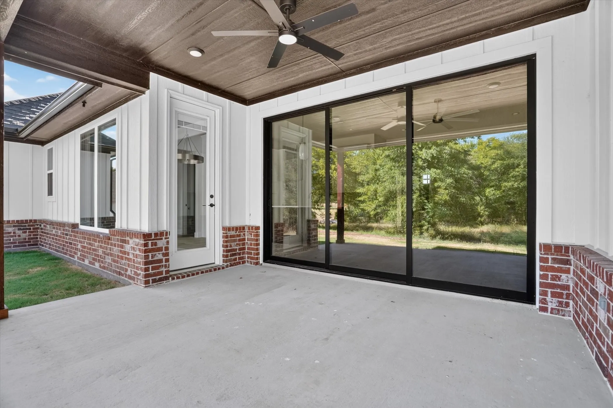 Single Family Residence For Sale in Parker County , 511 Pernell Court, Weatherford, Texas 76087, 4 Bedroom, 3 Bathroom, Garage spaces, 2,580 Sqft, built in 2026, mls#21219876, Real Estate Agent in Weatherford, Homes For Sale in Parker county, Homes For Sale in Weatherford, Realtor in Weatherford Texas, Real Estate Brokerage Independent Realty Texas, Luminita Cordes Realtor