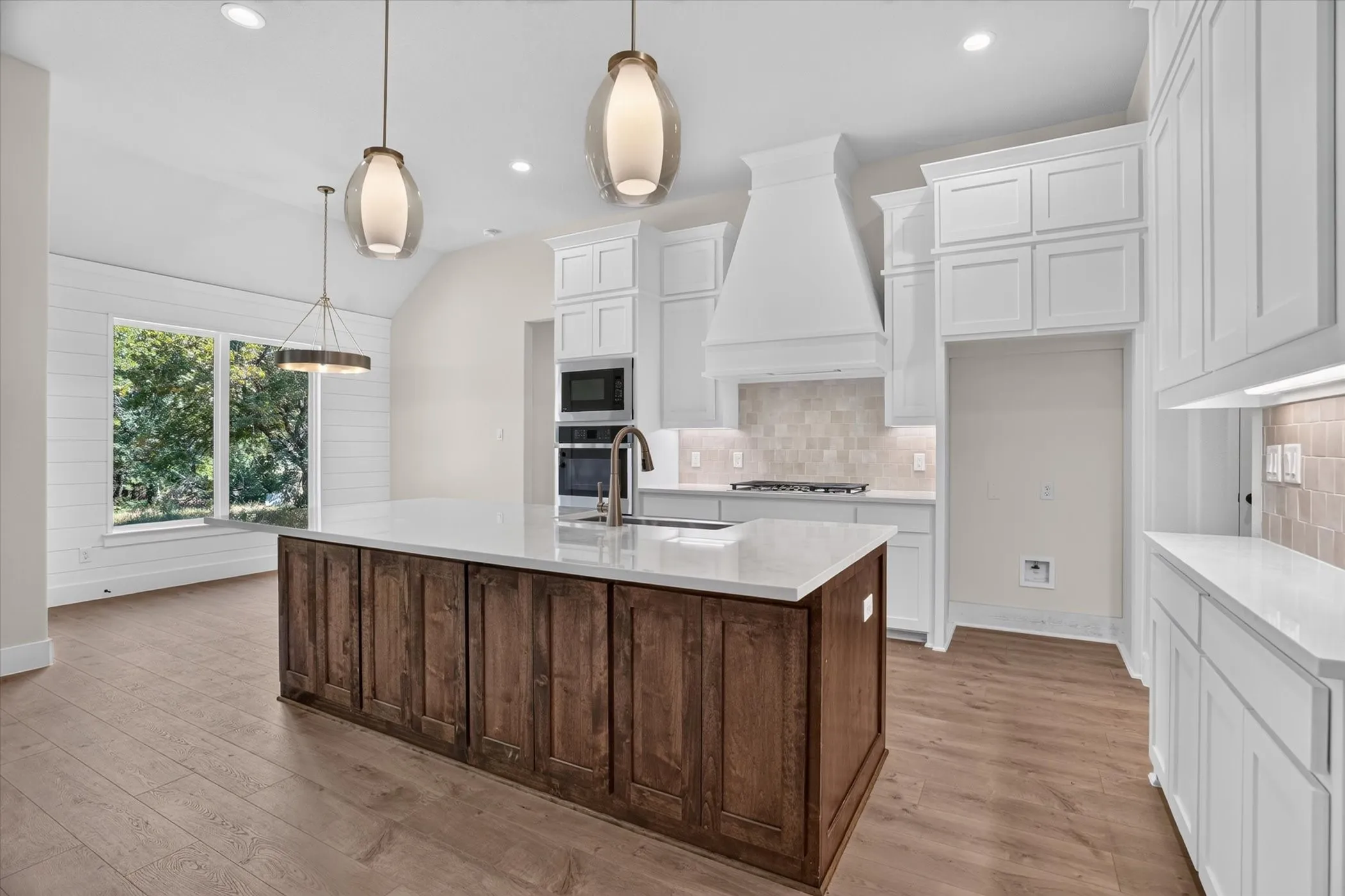 Single Family Residence For Sale in Parker County , 511 Pernell Court, Weatherford, Texas 76087, 4 Bedroom, 3 Bathroom, Garage spaces, 2,580 Sqft, built in 2026, mls#21219876, Real Estate Agent in Weatherford, Homes For Sale in Parker county, Homes For Sale in Weatherford, Realtor in Weatherford Texas, Real Estate Brokerage Independent Realty Texas, Luminita Cordes Realtor