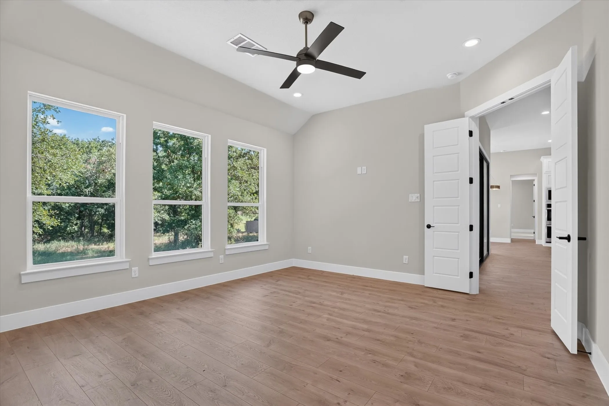 Single Family Residence For Sale in Parker County , 511 Pernell Court, Weatherford, Texas 76087, 4 Bedroom, 3 Bathroom, Garage spaces, 2,580 Sqft, built in 2026, mls#21219876, Real Estate Agent in Weatherford, Homes For Sale in Parker county, Homes For Sale in Weatherford, Realtor in Weatherford Texas, Real Estate Brokerage Independent Realty Texas, Luminita Cordes Realtor