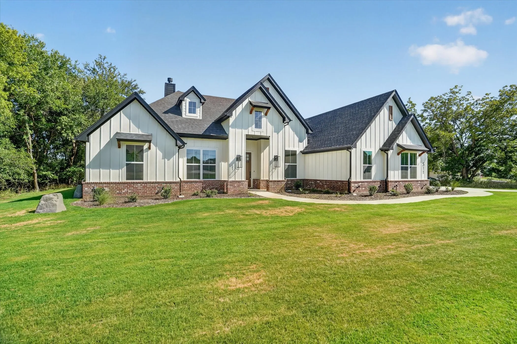 Single Family Residence For Sale in Parker County , 511 Pernell Court, Weatherford, Texas 76087, 4 Bedroom, 3 Bathroom, Garage spaces, 2,580 Sqft, built in 2026, mls#21219876, Real Estate Agent in Weatherford, Homes For Sale in Parker county, Homes For Sale in Weatherford, Realtor in Weatherford Texas, Real Estate Brokerage Independent Realty Texas, Luminita Cordes Realtor