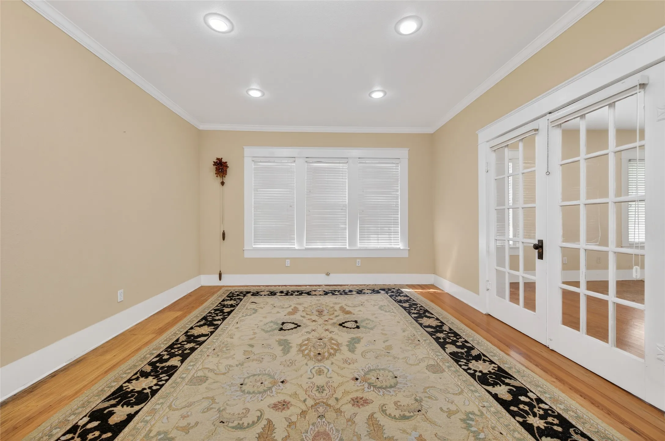 Office For Sale in Henderson County , 214 E College Street, Athens, Texas 75751, 0, 0, Garage spaces, 0 Sqft, built in 1920, Preowned, mls#21219228, Real Estate Agent in Athens, Homes For Sale in Henderson county, Homes For Sale in Athens, Realtor in Athens Texas, Real Estate Brokerage Independent Realty Texas, Luminita Cordes Realtor