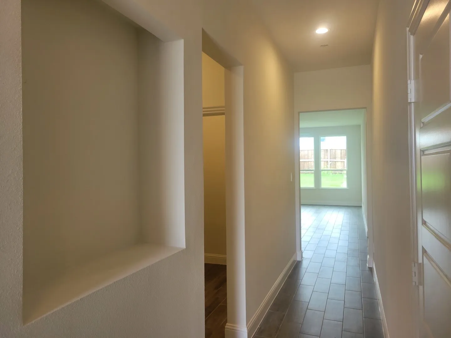 Foyer from entry
