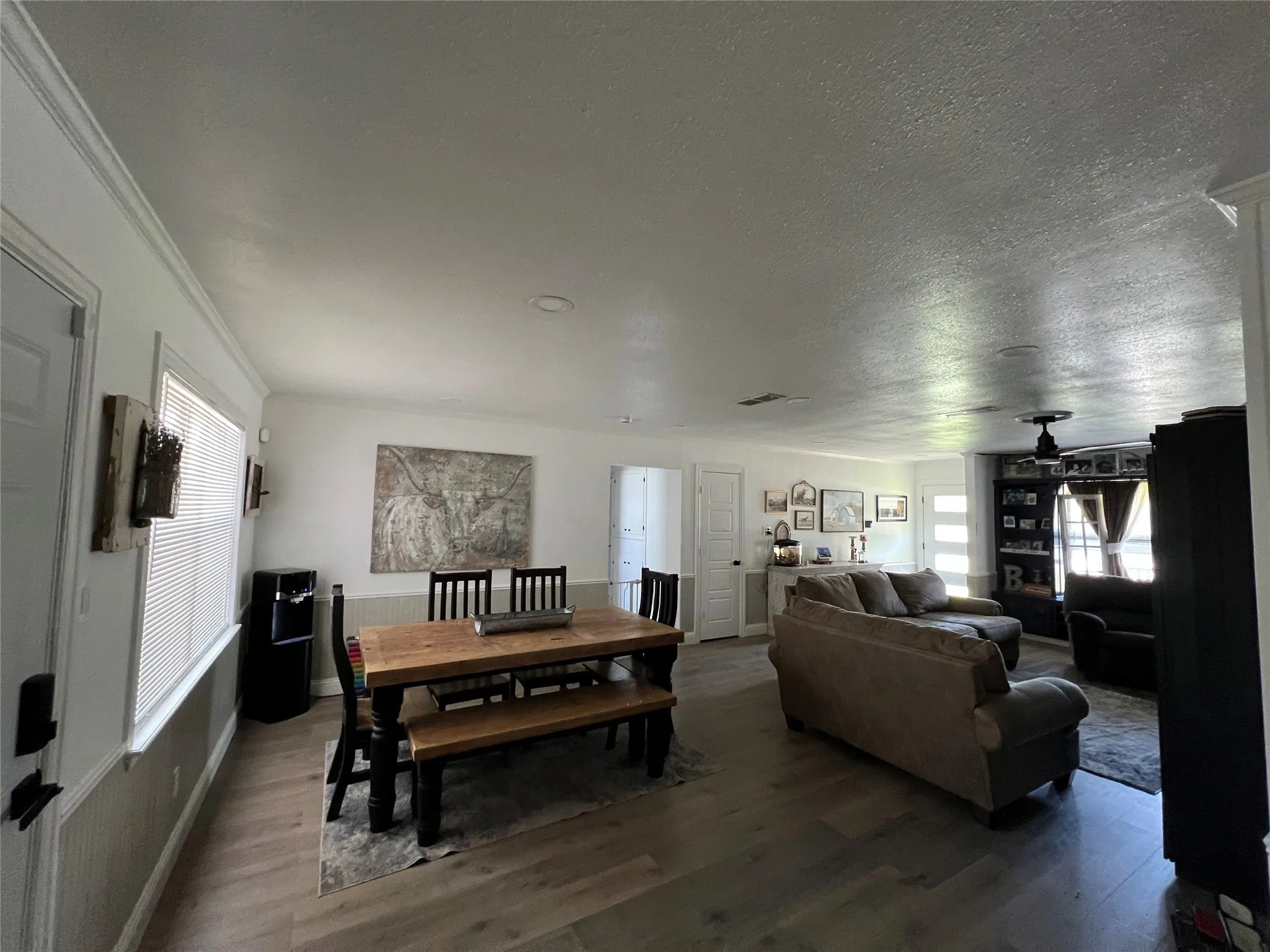 Single Family Residence For Sale in Palo Pinto County , 200 33rd Street, Mineral Wells, Texas 76067, 4 Bedroom, 3 Bathroom, 2 Garage spaces, 1,998 Sqft, built in 1968, Preowned, mls#21219900, Real Estate Agent in Mineral Wells, Homes For Sale in Palo Pinto county, Homes For Sale in Mineral Wells, Realtor in Mineral Wells Texas, Real Estate Brokerage Independent Realty Texas, Luminita Cordes Realtor