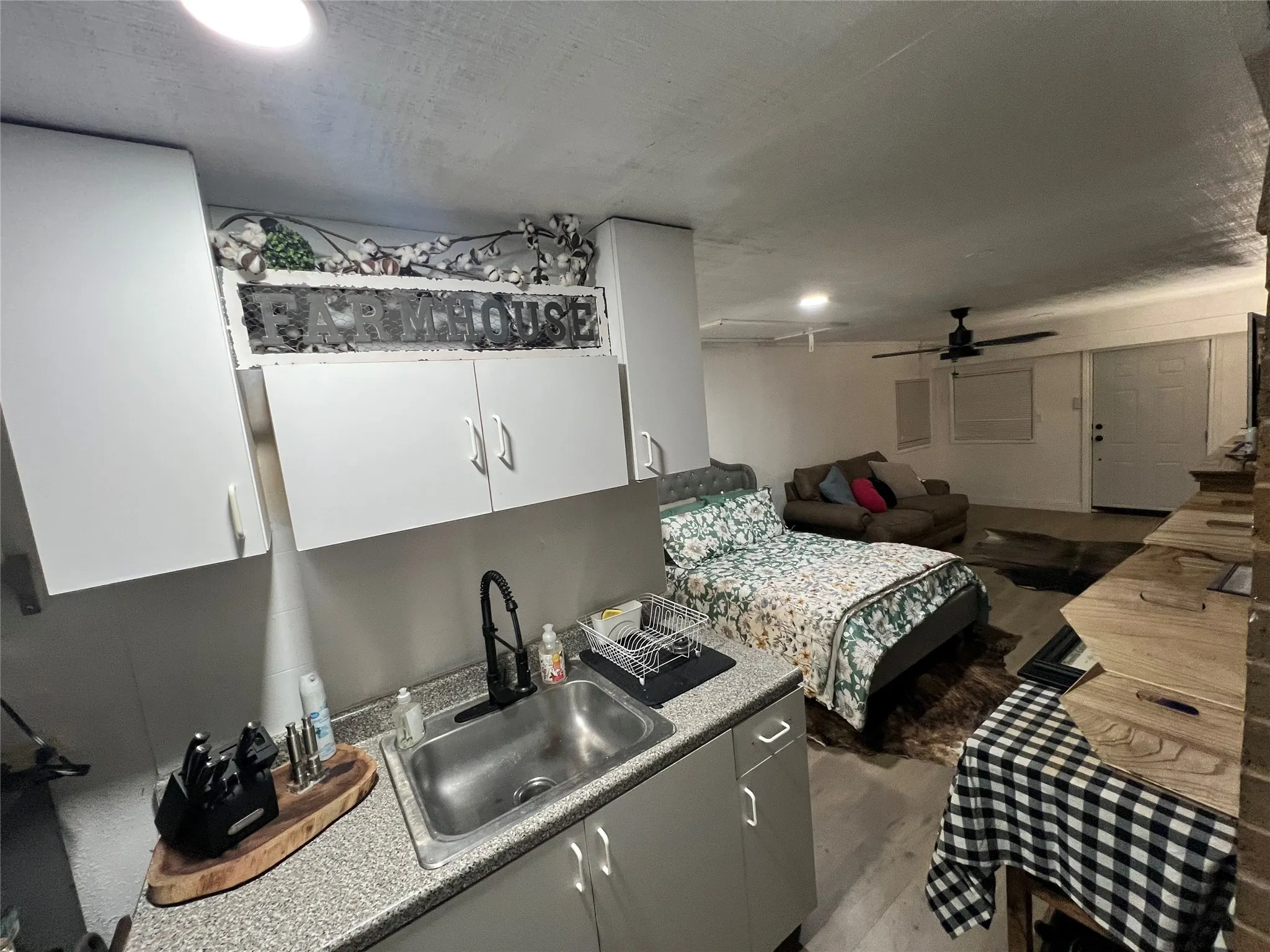 Studio apartment