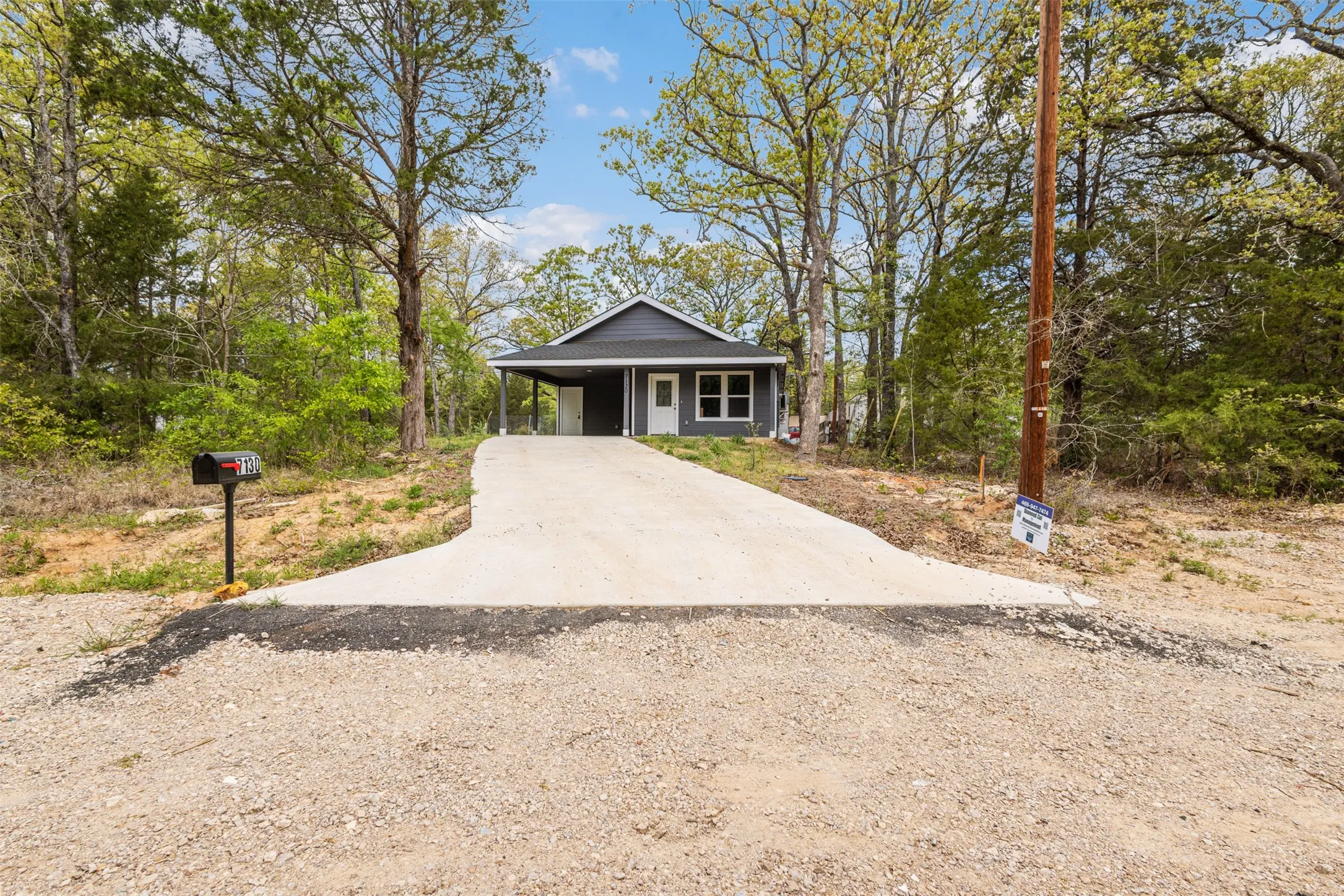 Single Family Residence For Sale in Henderson County , 7130 Shawnee Circle, Mabank, Texas 75156, 3 Bedroom, 2 Bathroom, Garage spaces, 1,400 Sqft, built in 2025, mls#21219927, Real Estate Agent in Mabank, Homes For Sale in Henderson county, Homes For Sale in Mabank, Realtor in Mabank Texas, Real Estate Brokerage Independent Realty Texas, Luminita Cordes Realtor