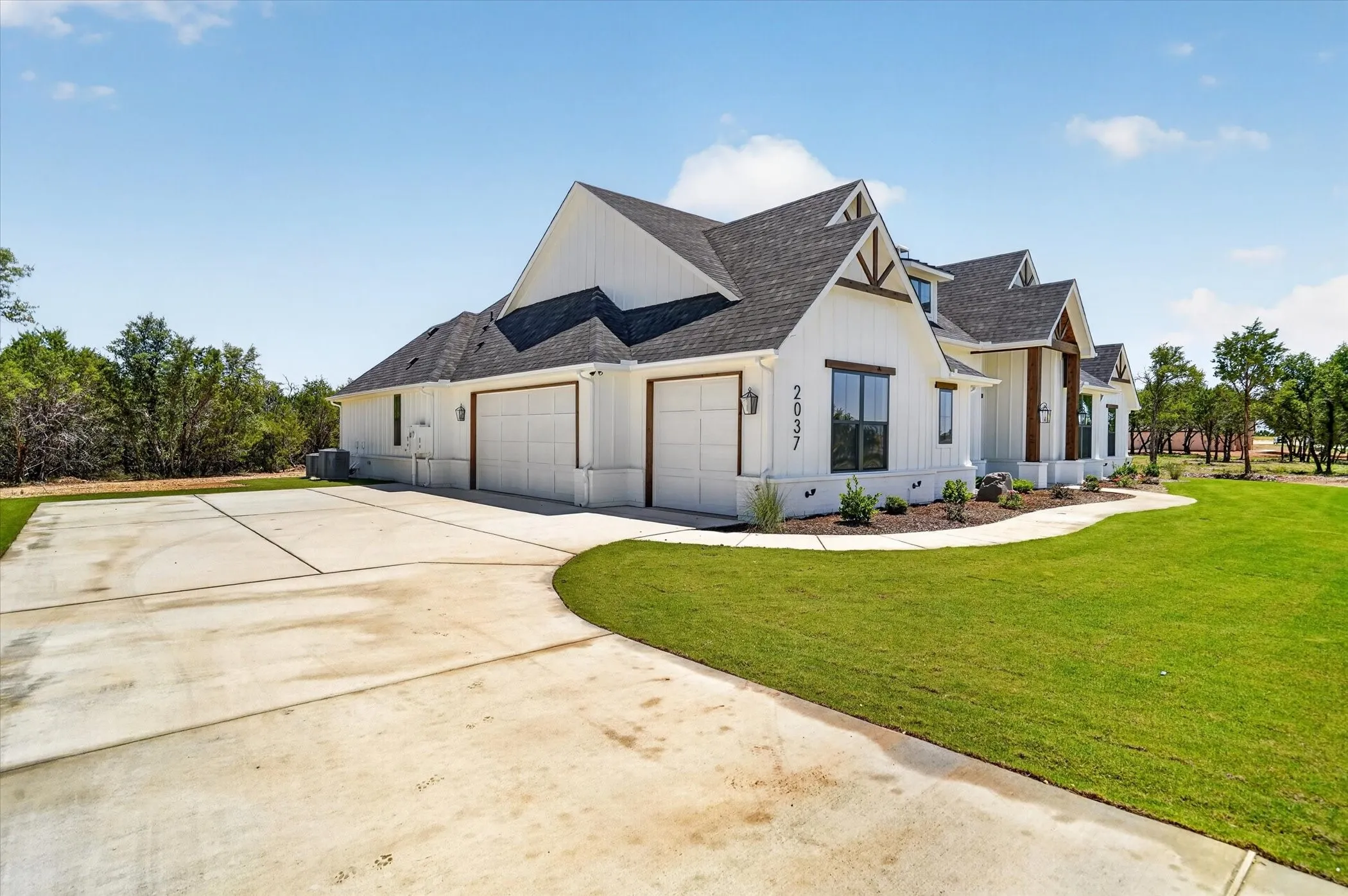 Single Family Residence For Sale in Parker County , 2037 Preserves Trail, Weatherford, Texas 76087, 4 Bedroom, 3 Bathroom, Garage spaces, 3,011 Sqft, built in 2026, mls#21219982, Real Estate Agent in Weatherford, Homes For Sale in Parker county, Homes For Sale in Weatherford, Realtor in Weatherford Texas, Real Estate Brokerage Independent Realty Texas, Luminita Cordes Realtor
