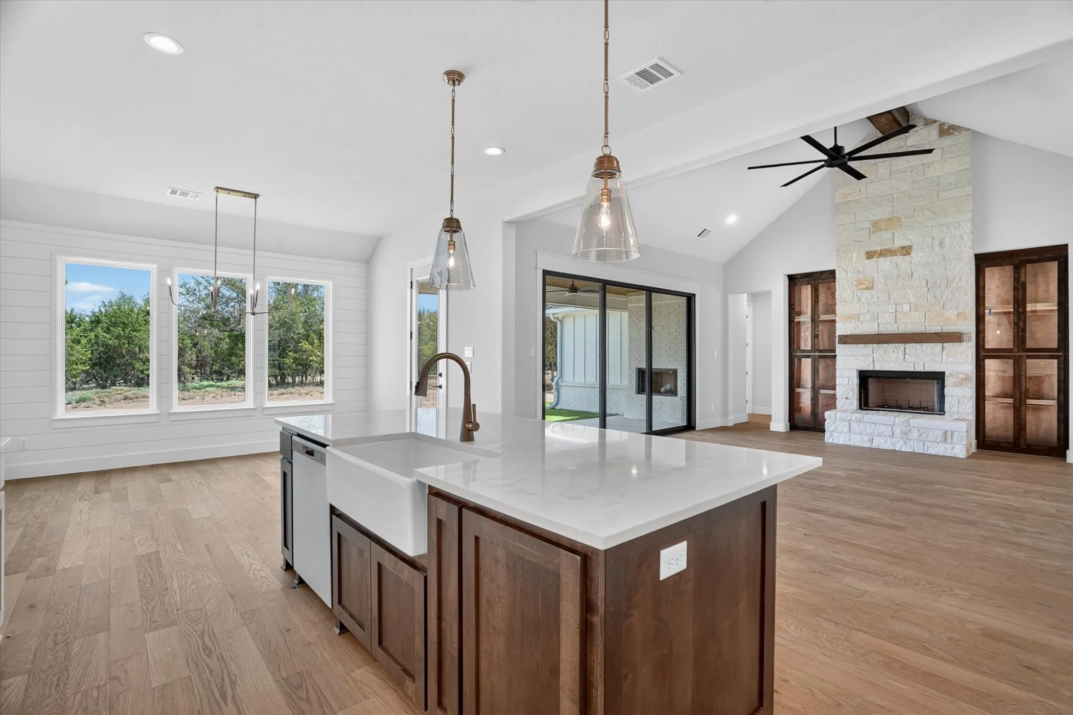 Single Family Residence For Sale in Parker County , 2037 Preserves Trail, Weatherford, Texas 76087, 4 Bedroom, 3 Bathroom, Garage spaces, 3,011 Sqft, built in 2026, mls#21219982, Real Estate Agent in Weatherford, Homes For Sale in Parker county, Homes For Sale in Weatherford, Realtor in Weatherford Texas, Real Estate Brokerage Independent Realty Texas, Luminita Cordes Realtor