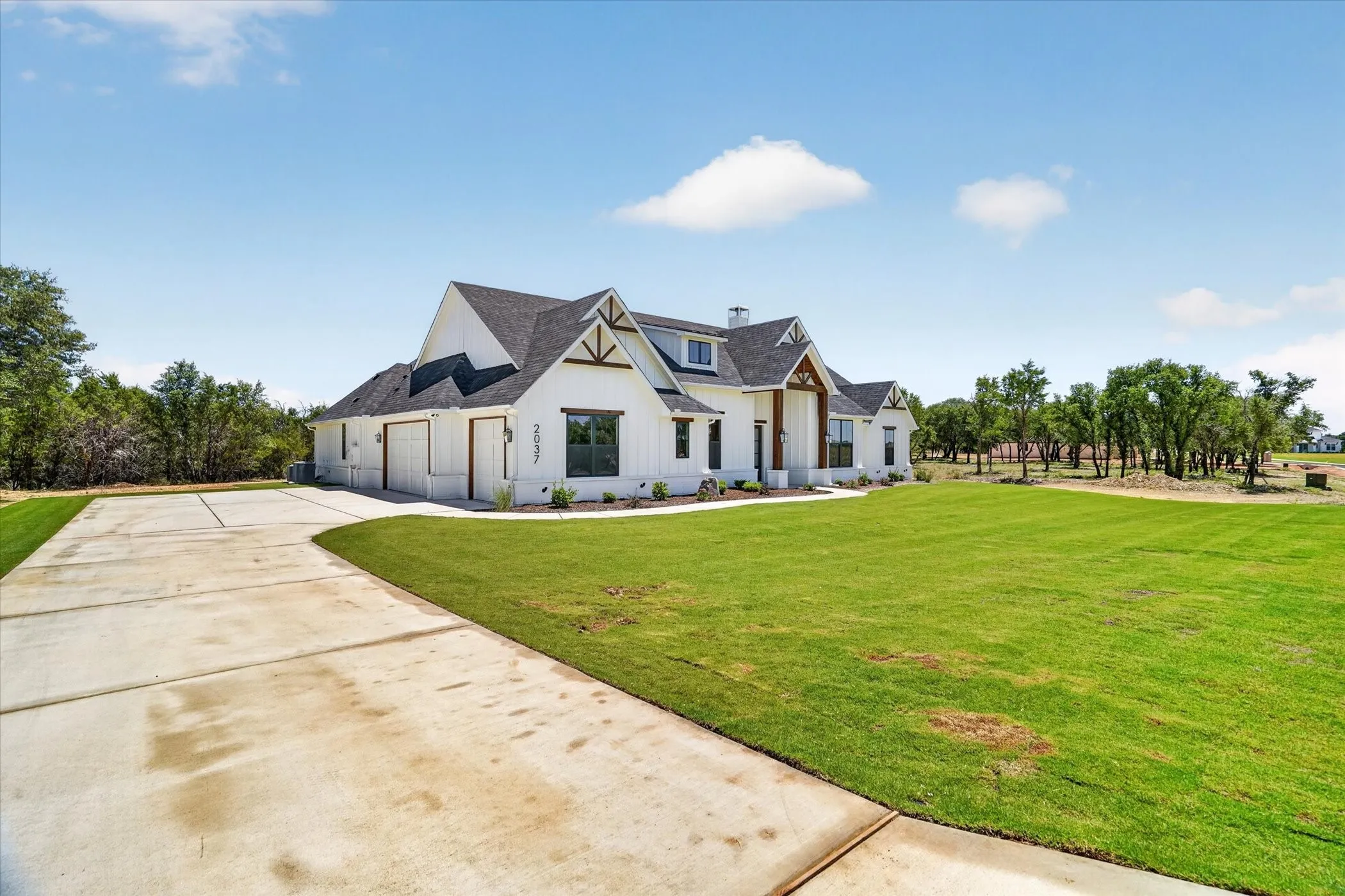 Single Family Residence For Sale in Parker County , 2037 Preserves Trail, Weatherford, Texas 76087, 4 Bedroom, 3 Bathroom, Garage spaces, 3,011 Sqft, built in 2026, mls#21219982, Real Estate Agent in Weatherford, Homes For Sale in Parker county, Homes For Sale in Weatherford, Realtor in Weatherford Texas, Real Estate Brokerage Independent Realty Texas, Luminita Cordes Realtor