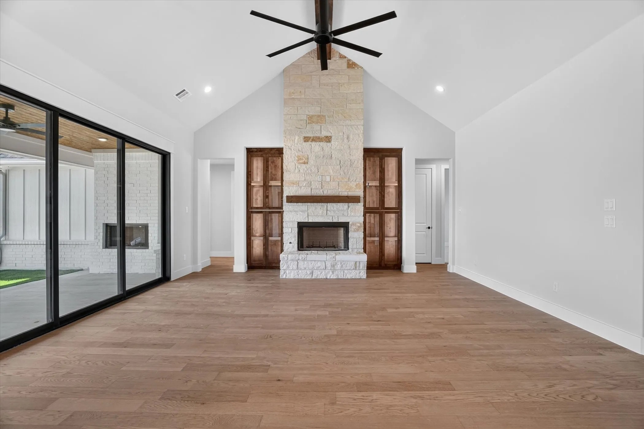 Single Family Residence For Sale in Parker County , 2037 Preserves Trail, Weatherford, Texas 76087, 4 Bedroom, 3 Bathroom, Garage spaces, 3,011 Sqft, built in 2026, mls#21219982, Real Estate Agent in Weatherford, Homes For Sale in Parker county, Homes For Sale in Weatherford, Realtor in Weatherford Texas, Real Estate Brokerage Independent Realty Texas, Luminita Cordes Realtor