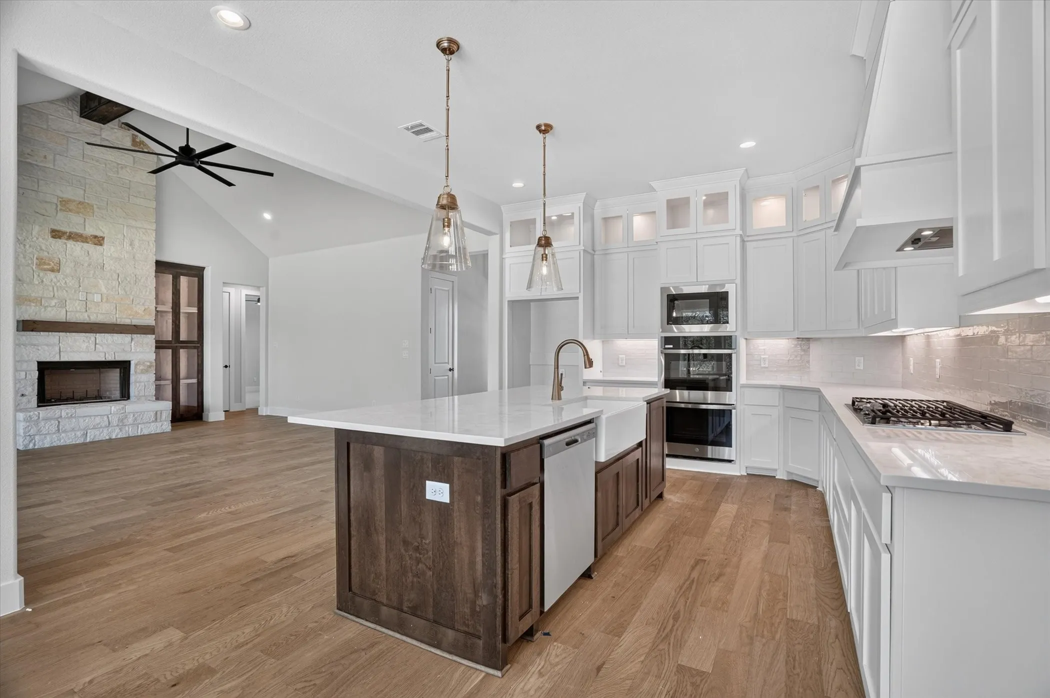 Single Family Residence For Sale in Parker County , 2037 Preserves Trail, Weatherford, Texas 76087, 4 Bedroom, 3 Bathroom, Garage spaces, 3,011 Sqft, built in 2026, mls#21219982, Real Estate Agent in Weatherford, Homes For Sale in Parker county, Homes For Sale in Weatherford, Realtor in Weatherford Texas, Real Estate Brokerage Independent Realty Texas, Luminita Cordes Realtor