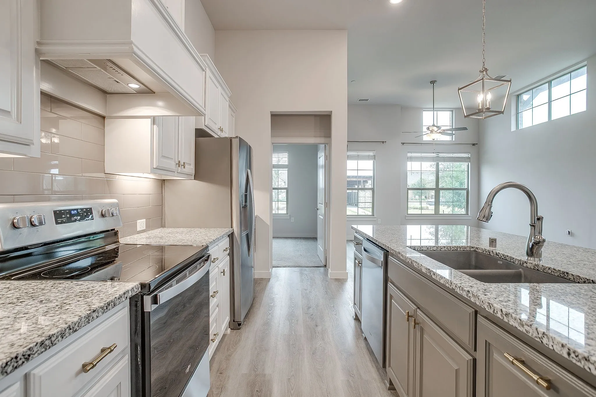 Single Family Residence For Sale in Denton County , 1020 Foxglove Lane, Prosper, Texas 75078, 2 Bedrooms, 2 Bathrooms, 2 Garage spaces, 1,370 Sqft, built in 2019, Preowned, Price $399,500, mls#21200901, Real Estate Agent in Prosper, Homes For Sale in Denton county, Homes For Sale in Prosper, Realtor in Prosper Texas, Real Estate Brokerage Independent Realty Texas, Luminita Cordes Realtor