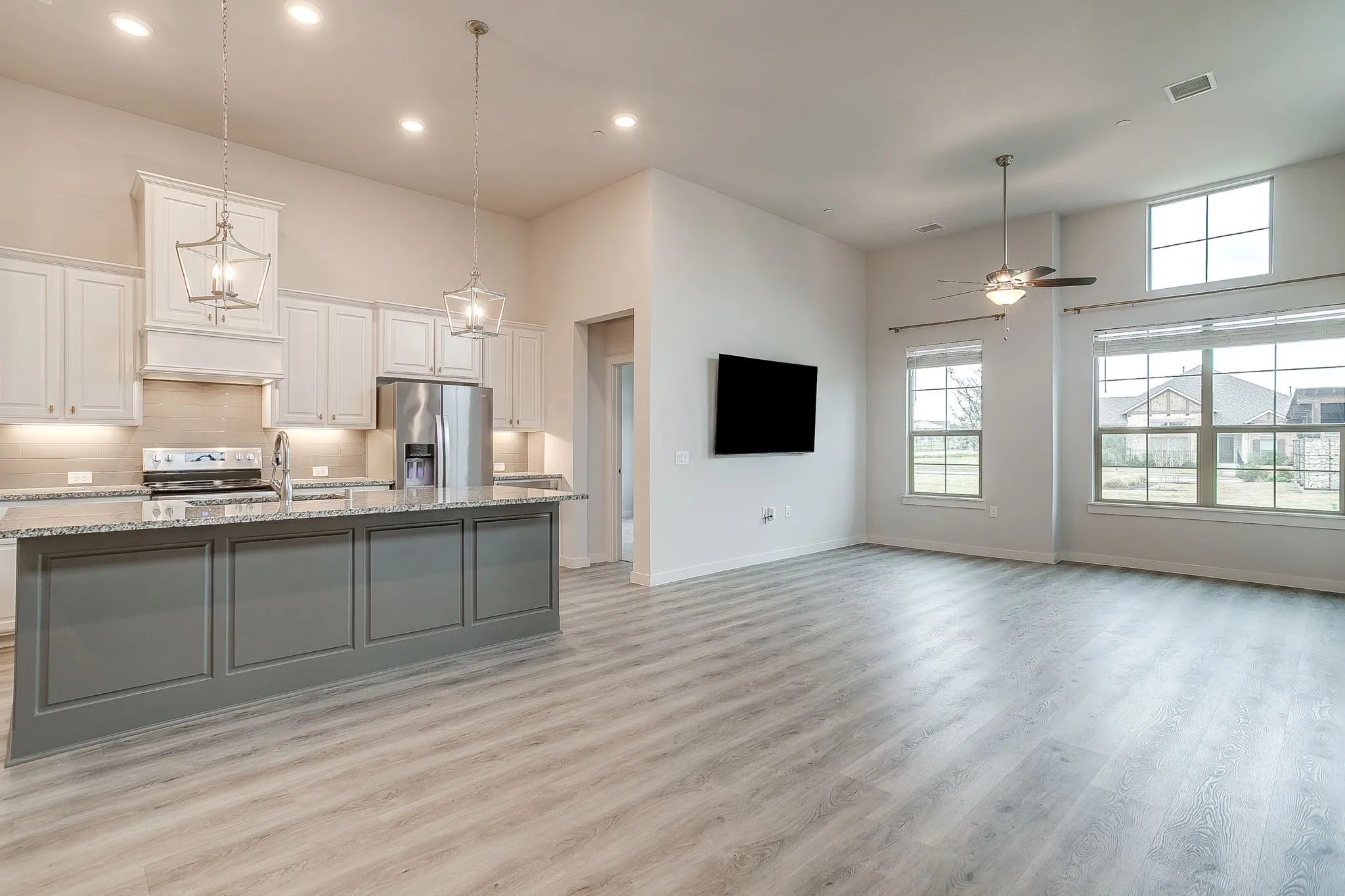 Single Family Residence For Sale in Denton County , 1020 Foxglove Lane, Prosper, Texas 75078, 2 Bedrooms, 2 Bathrooms, 2 Garage spaces, 1,370 Sqft, built in 2019, Preowned, Price $399,500, mls#21200901, Real Estate Agent in Prosper, Homes For Sale in Denton county, Homes For Sale in Prosper, Realtor in Prosper Texas, Real Estate Brokerage Independent Realty Texas, Luminita Cordes Realtor