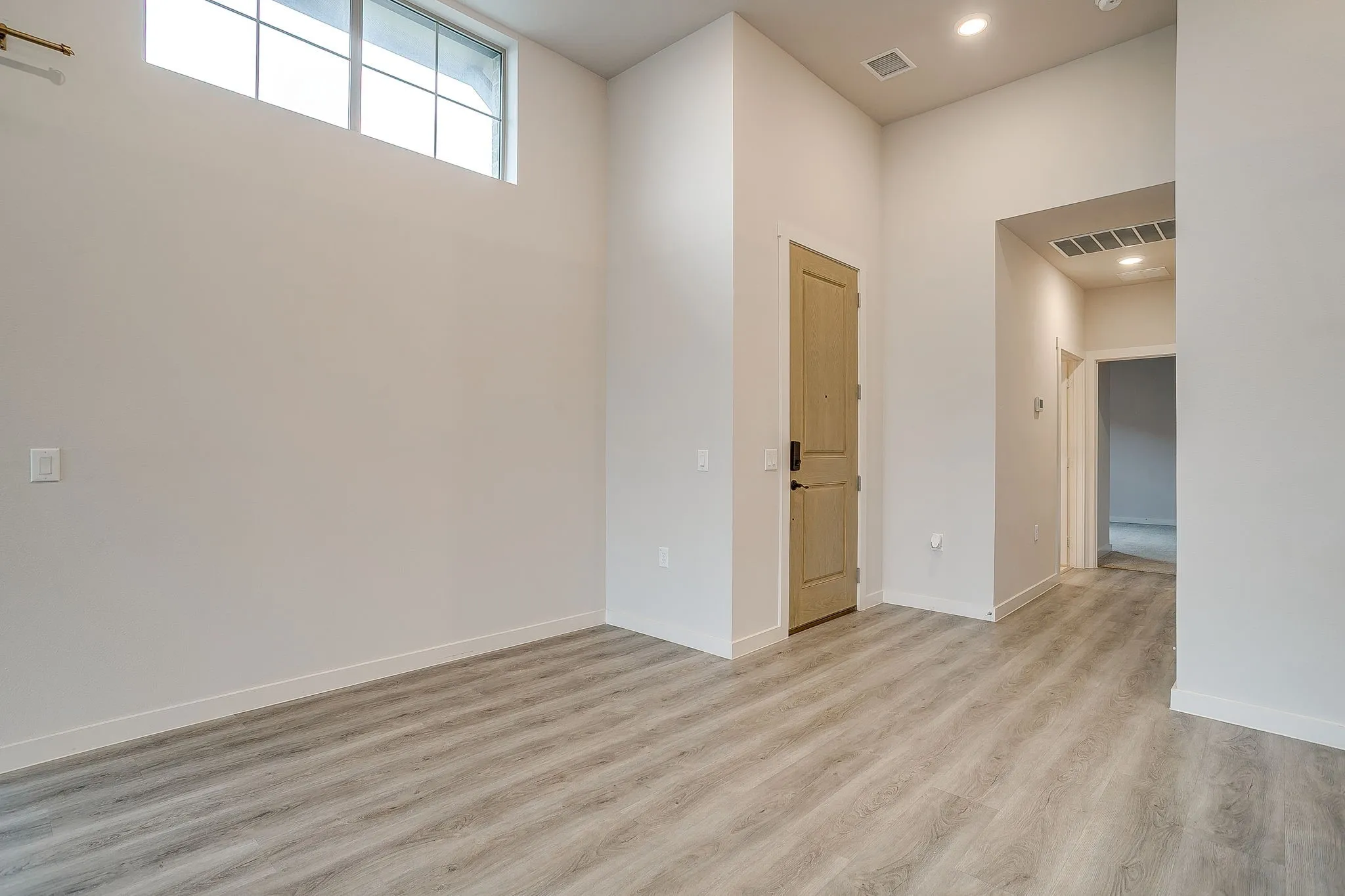 Single Family Residence For Sale in Denton County , 1020 Foxglove Lane, Prosper, Texas 75078, 2 Bedrooms, 2 Bathrooms, 2 Garage spaces, 1,370 Sqft, built in 2019, Preowned, Price $399,500, mls#21200901, Real Estate Agent in Prosper, Homes For Sale in Denton county, Homes For Sale in Prosper, Realtor in Prosper Texas, Real Estate Brokerage Independent Realty Texas, Luminita Cordes Realtor