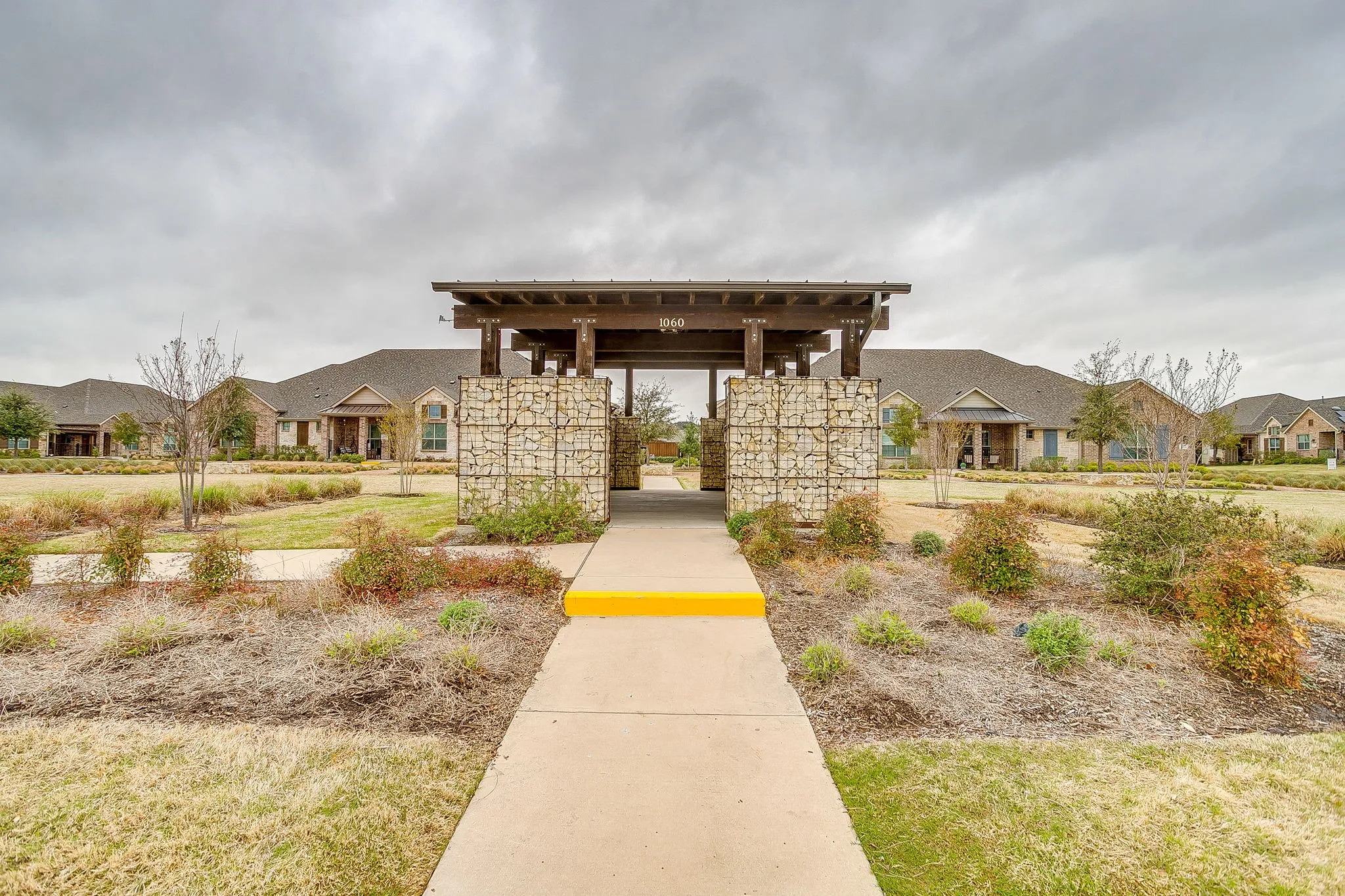 Single Family Residence For Sale in Denton County , 1020 Foxglove Lane, Prosper, Texas 75078, 2 Bedrooms, 2 Bathrooms, 2 Garage spaces, 1,370 Sqft, built in 2019, Preowned, Price $399,500, mls#21200901, Real Estate Agent in Prosper, Homes For Sale in Denton county, Homes For Sale in Prosper, Realtor in Prosper Texas, Real Estate Brokerage Independent Realty Texas, Luminita Cordes Realtor
