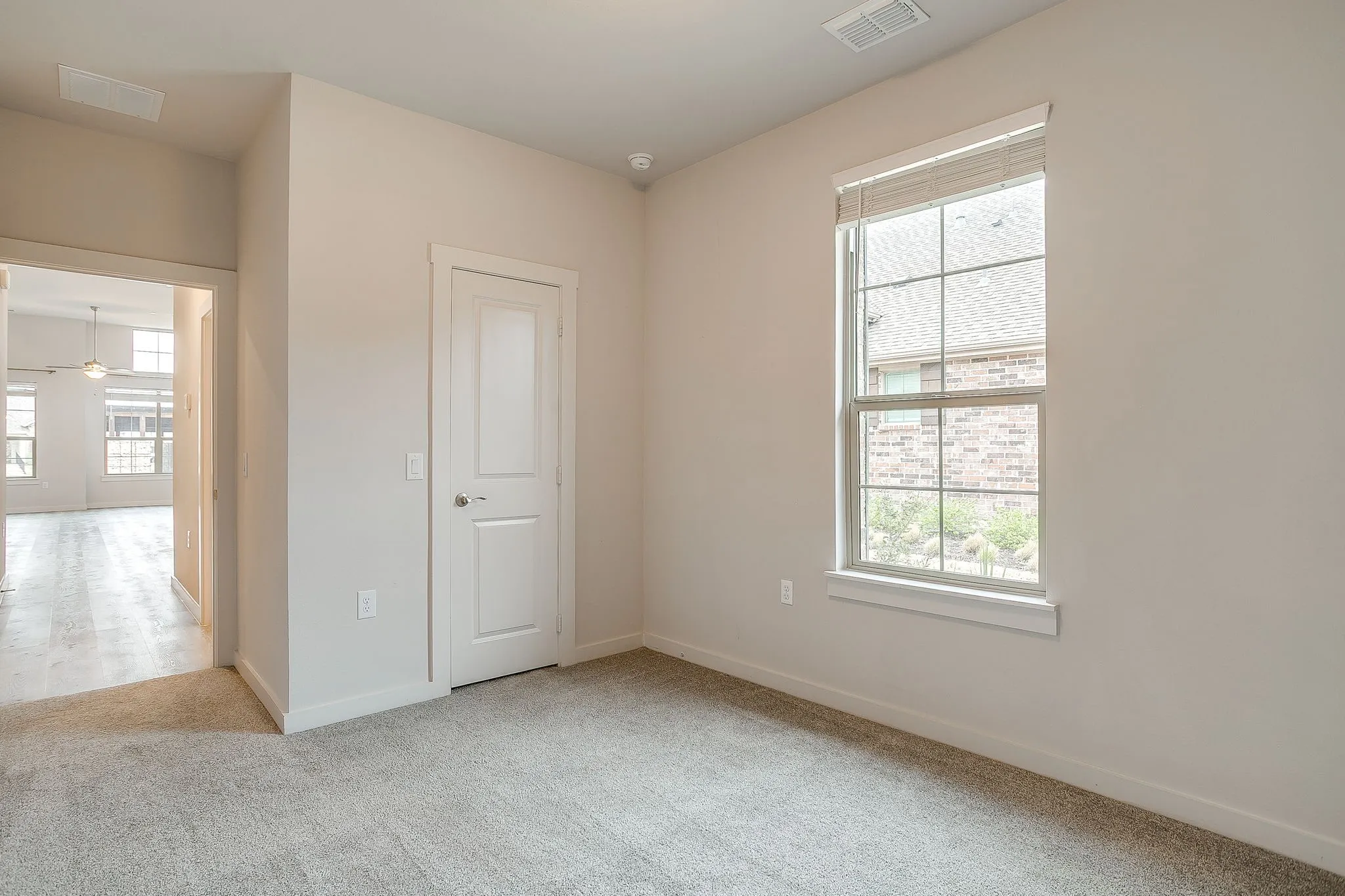 Single Family Residence For Sale in Denton County , 1020 Foxglove Lane, Prosper, Texas 75078, 2 Bedrooms, 2 Bathrooms, 2 Garage spaces, 1,370 Sqft, built in 2019, Preowned, Price $399,500, mls#21200901, Real Estate Agent in Prosper, Homes For Sale in Denton county, Homes For Sale in Prosper, Realtor in Prosper Texas, Real Estate Brokerage Independent Realty Texas, Luminita Cordes Realtor