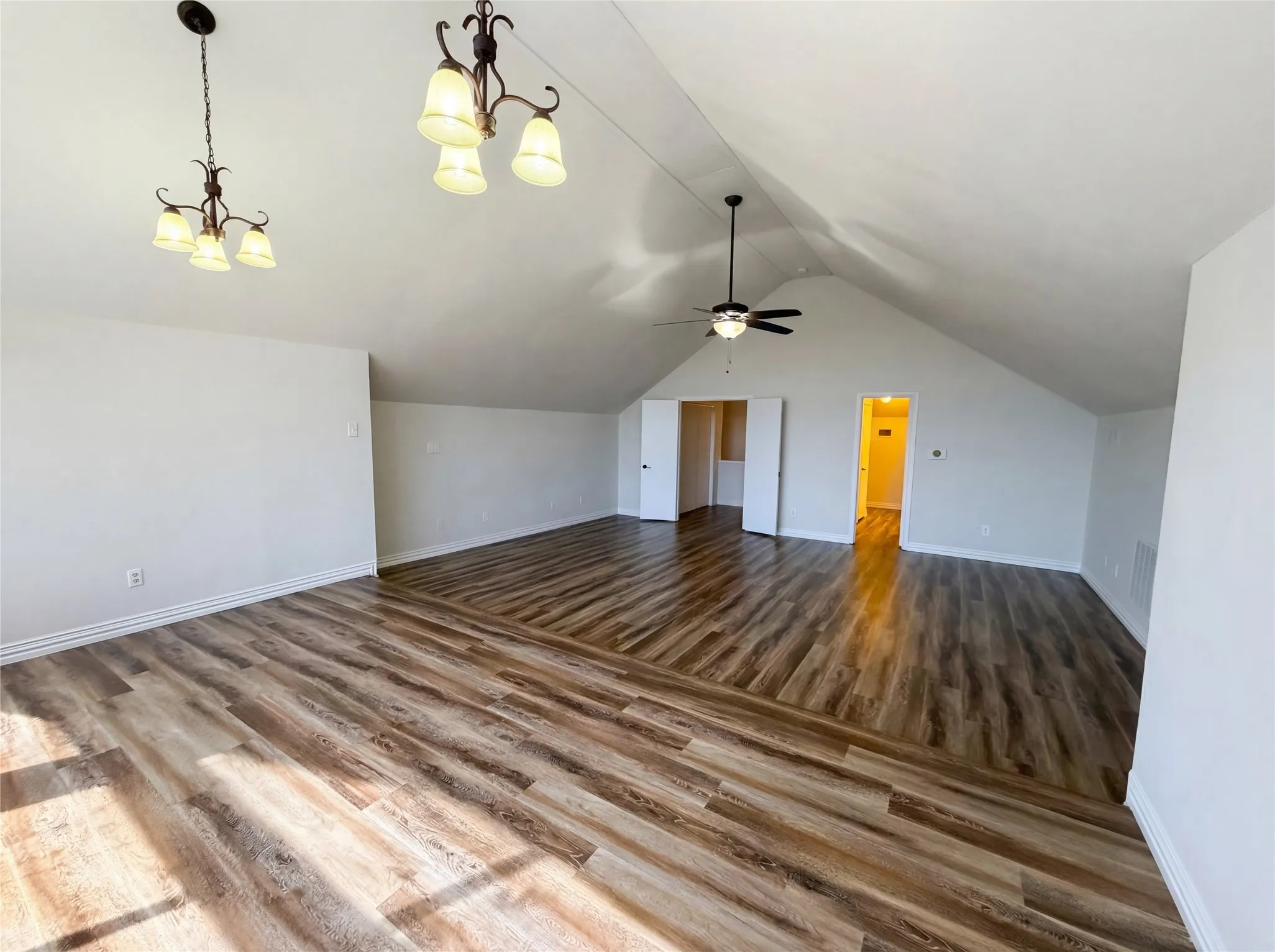 Single Family Residence For Sale in Collin County , 1711 Kennedy Drive, Wylie, Texas 75098, 4 Bedroom, 3 Bathroom, 2 Garage spaces, 2,876 Sqft, built in 1994, mls#21220048, Real Estate Agent in Wylie, Homes For Sale in Collin county, Homes For Sale in Wylie, Realtor in Wylie Texas, Real Estate Brokerage Independent Realty Texas, Luminita Cordes Realtor