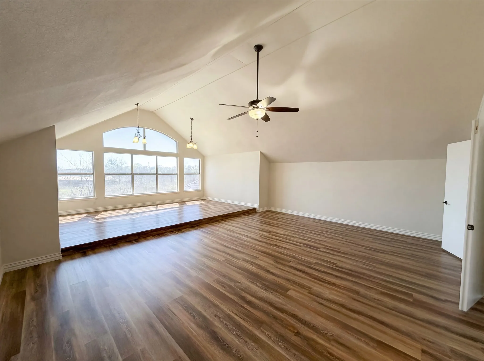 Single Family Residence For Sale in Collin County , 1711 Kennedy Drive, Wylie, Texas 75098, 4 Bedroom, 3 Bathroom, 2 Garage spaces, 2,876 Sqft, built in 1994, mls#21220048, Real Estate Agent in Wylie, Homes For Sale in Collin county, Homes For Sale in Wylie, Realtor in Wylie Texas, Real Estate Brokerage Independent Realty Texas, Luminita Cordes Realtor