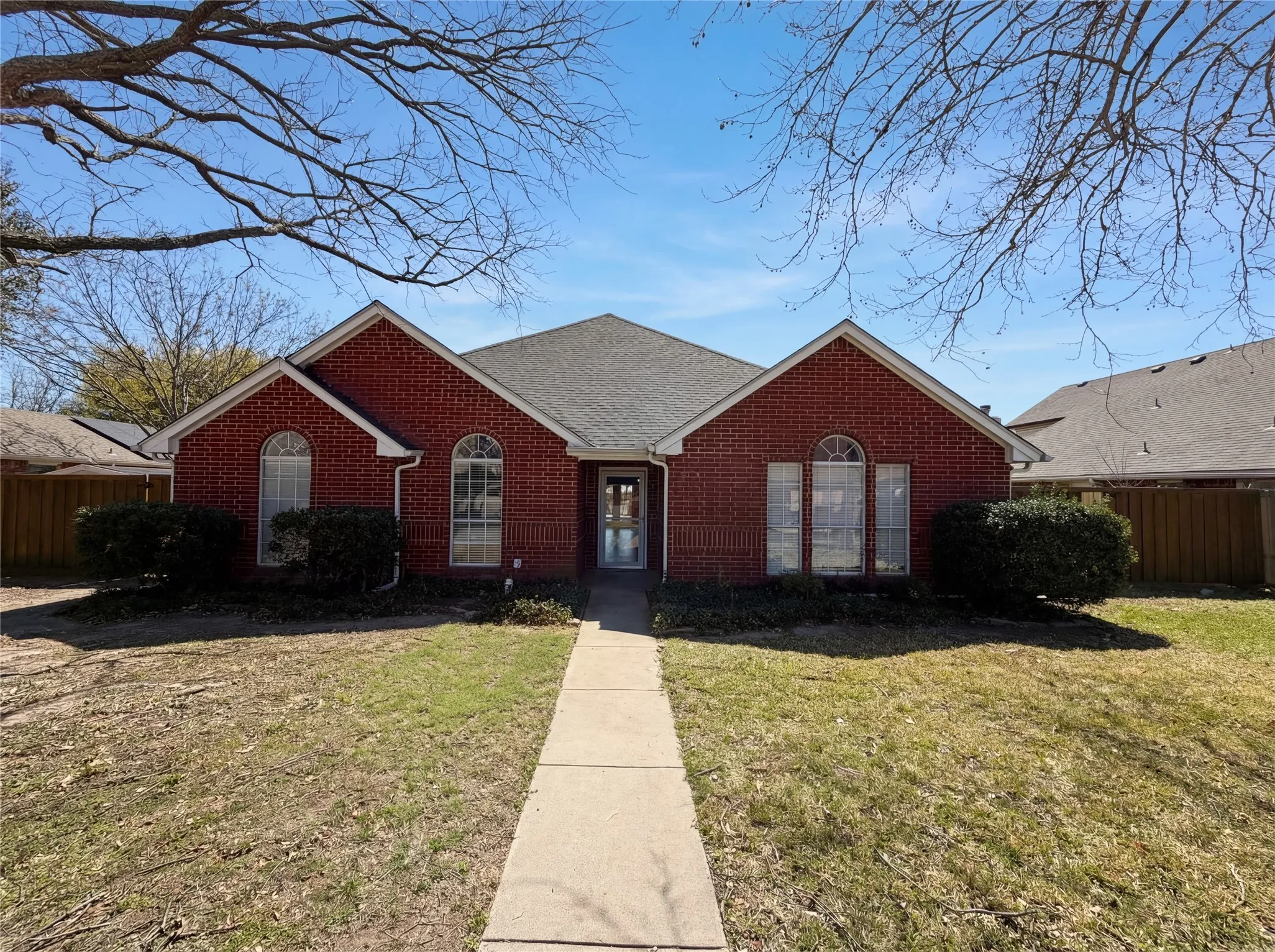 Single Family Residence For Sale in Collin County , 1711 Kennedy Drive, Wylie, Texas 75098, 4 Bedroom, 3 Bathroom, 2 Garage spaces, 2,876 Sqft, built in 1994, mls#21220048, Real Estate Agent in Wylie, Homes For Sale in Collin county, Homes For Sale in Wylie, Realtor in Wylie Texas, Real Estate Brokerage Independent Realty Texas, Luminita Cordes Realtor