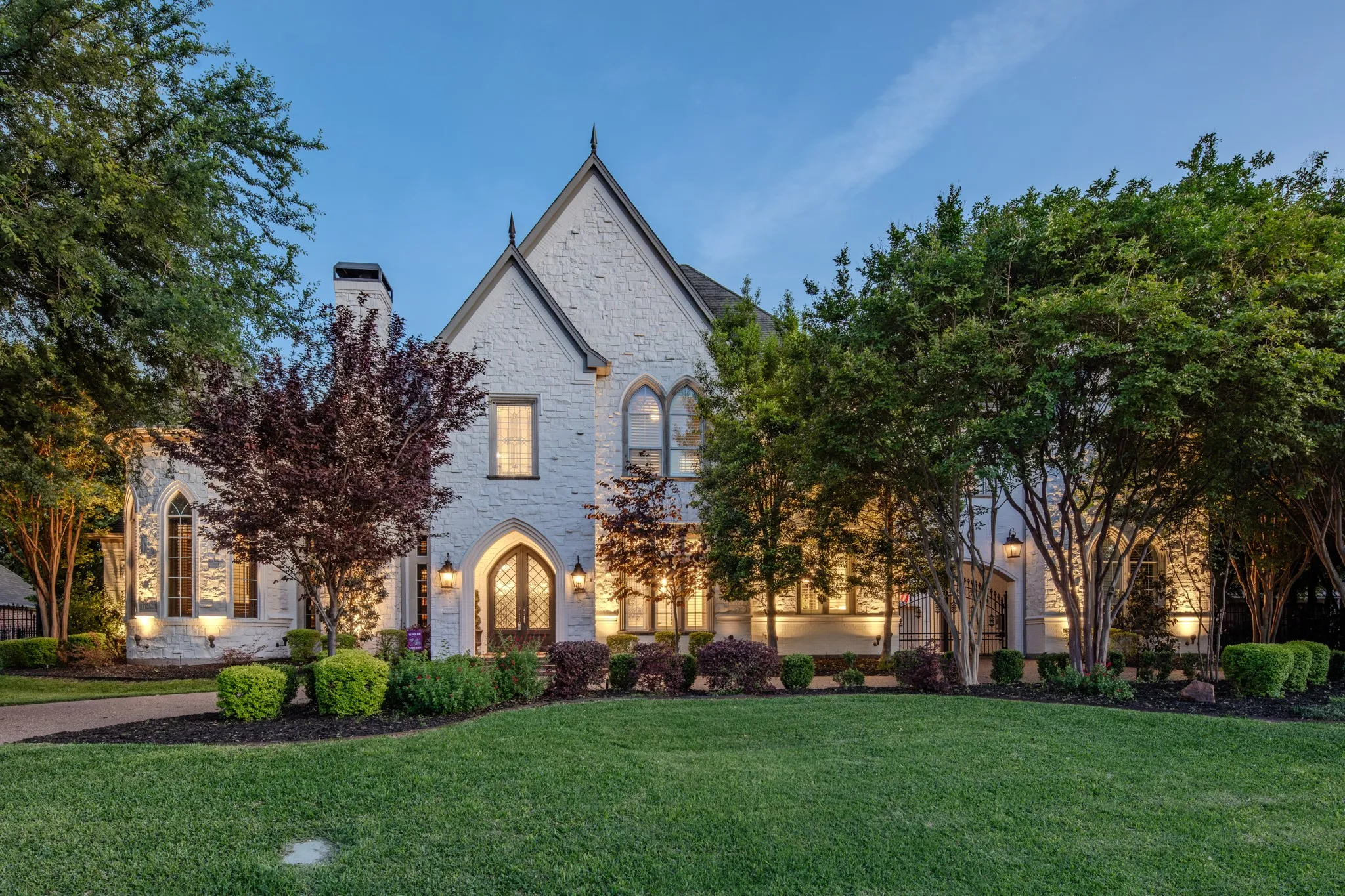 Single Family Residence For Sale in Tarrant County , 509 King Ranch Road, Southlake, Texas 76092, 6 Bedroom, 8 Bathroom, 4 Garage spaces, 9,600 Sqft, built in 2004, mls#21190279, Real Estate Agent in Southlake, Homes For Sale in Tarrant county, Homes For Sale in Southlake, Realtor in Southlake Texas, Real Estate Brokerage Independent Realty Texas, Luminita Cordes Realtor