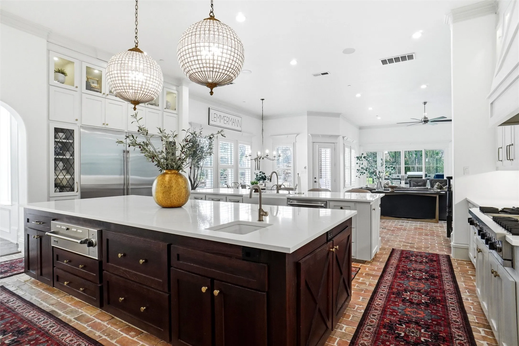 Single Family Residence For Sale in Tarrant County , 509 King Ranch Road, Southlake, Texas 76092, 6 Bedroom, 8 Bathroom, 4 Garage spaces, 9,600 Sqft, built in 2004, mls#21190279, Real Estate Agent in Southlake, Homes For Sale in Tarrant county, Homes For Sale in Southlake, Realtor in Southlake Texas, Real Estate Brokerage Independent Realty Texas, Luminita Cordes Realtor