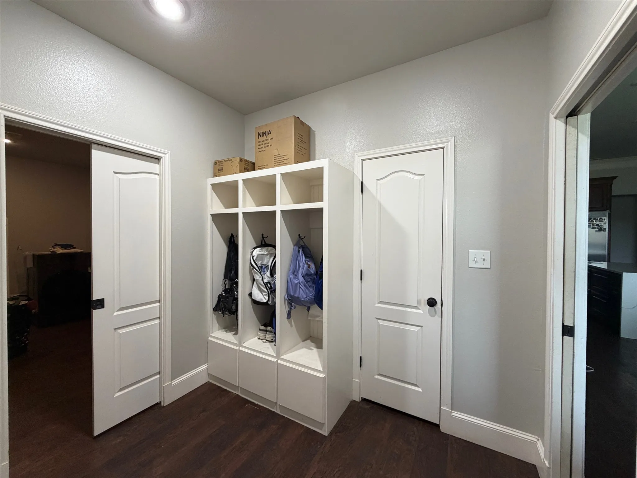 Single Family Residence For Sale in Rains County , 251 Rs County Road 3430, Emory, Texas 75440, 5 Bedroom, 5 Bathroom, 2 Garage spaces, 4,887 Sqft, built in 2015, Preowned, mls#21220149, Real Estate Agent in Emory, Homes For Sale in Rains county, Homes For Sale in Emory, Realtor in Emory Texas, Real Estate Brokerage Independent Realty Texas, Luminita Cordes Realtor