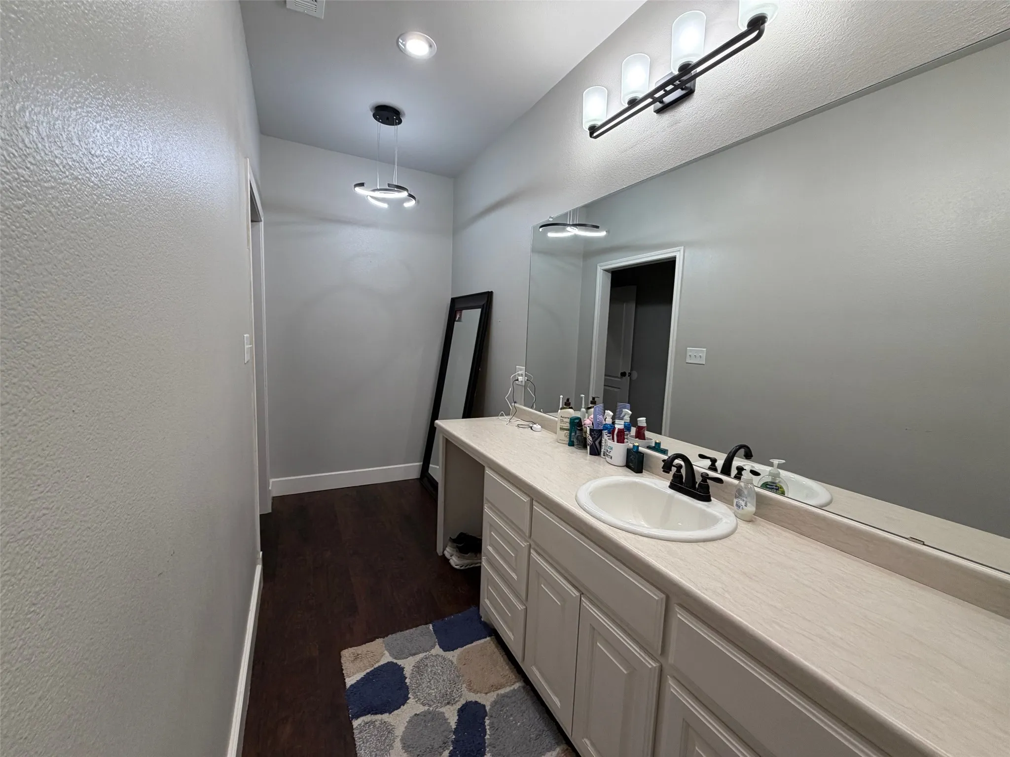 Vanity Bedroom #1