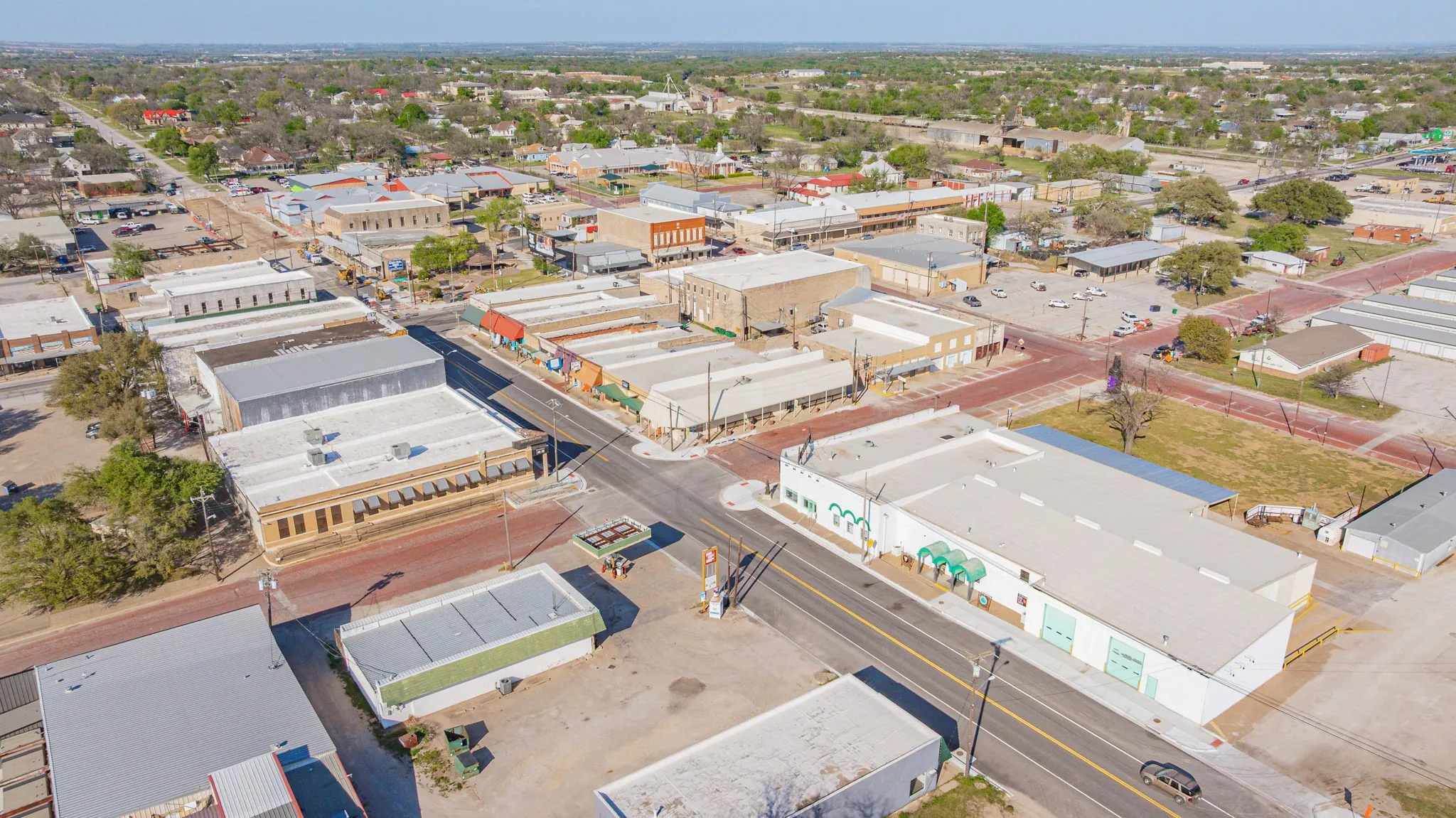 Retail For Sale in Erath County , 127 S Patrick Street, Dublin, Texas 76446, 0, 0, Garage spaces, 0 Sqft, built in 1920, Preowned, mls#21219800, Real Estate Agent in Dublin, Homes For Sale in Erath county, Homes For Sale in Dublin, Realtor in Dublin Texas, Real Estate Brokerage Independent Realty Texas, Luminita Cordes Realtor