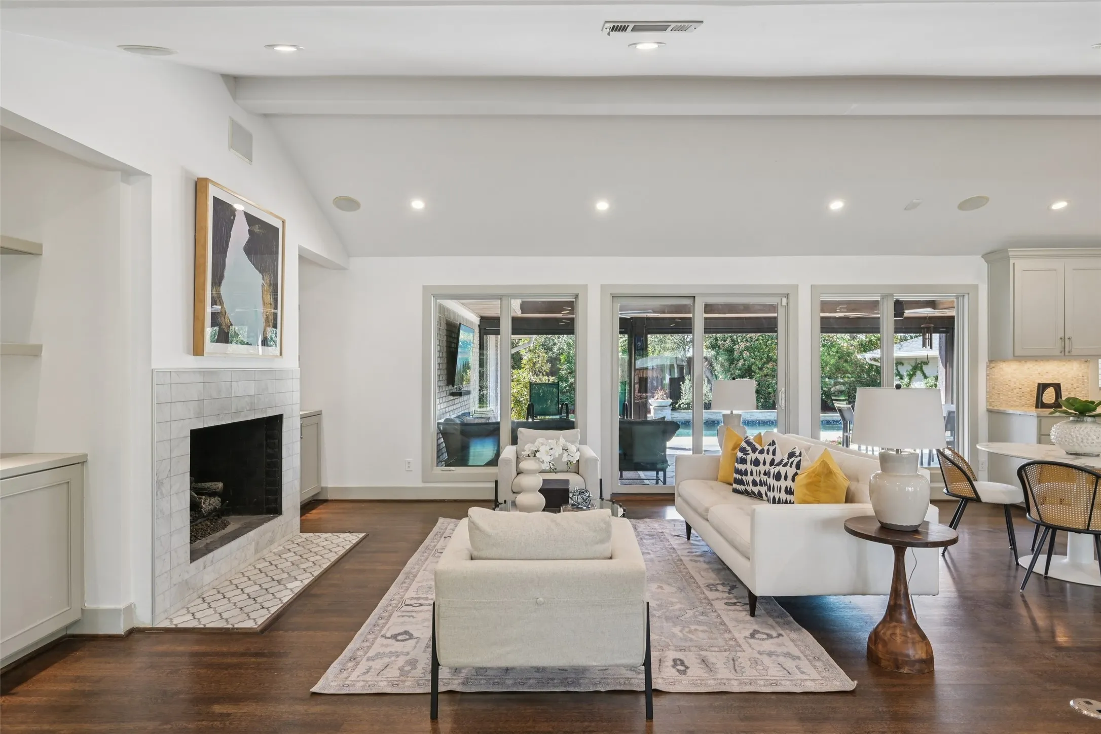 Single Family Residence For Sale in Dallas County , 5818 Gramercy Place, Dallas, Texas 75230, 4 Bedroom, 4 Bathroom, 2 Garage spaces, 3,906 Sqft, built in 1956, Preowned, mls#21213518, Real Estate Agent in Dallas, Homes For Sale in Dallas county, Homes For Sale in Dallas, Realtor in Dallas Texas, Real Estate Brokerage Independent Realty Texas, Luminita Cordes Realtor