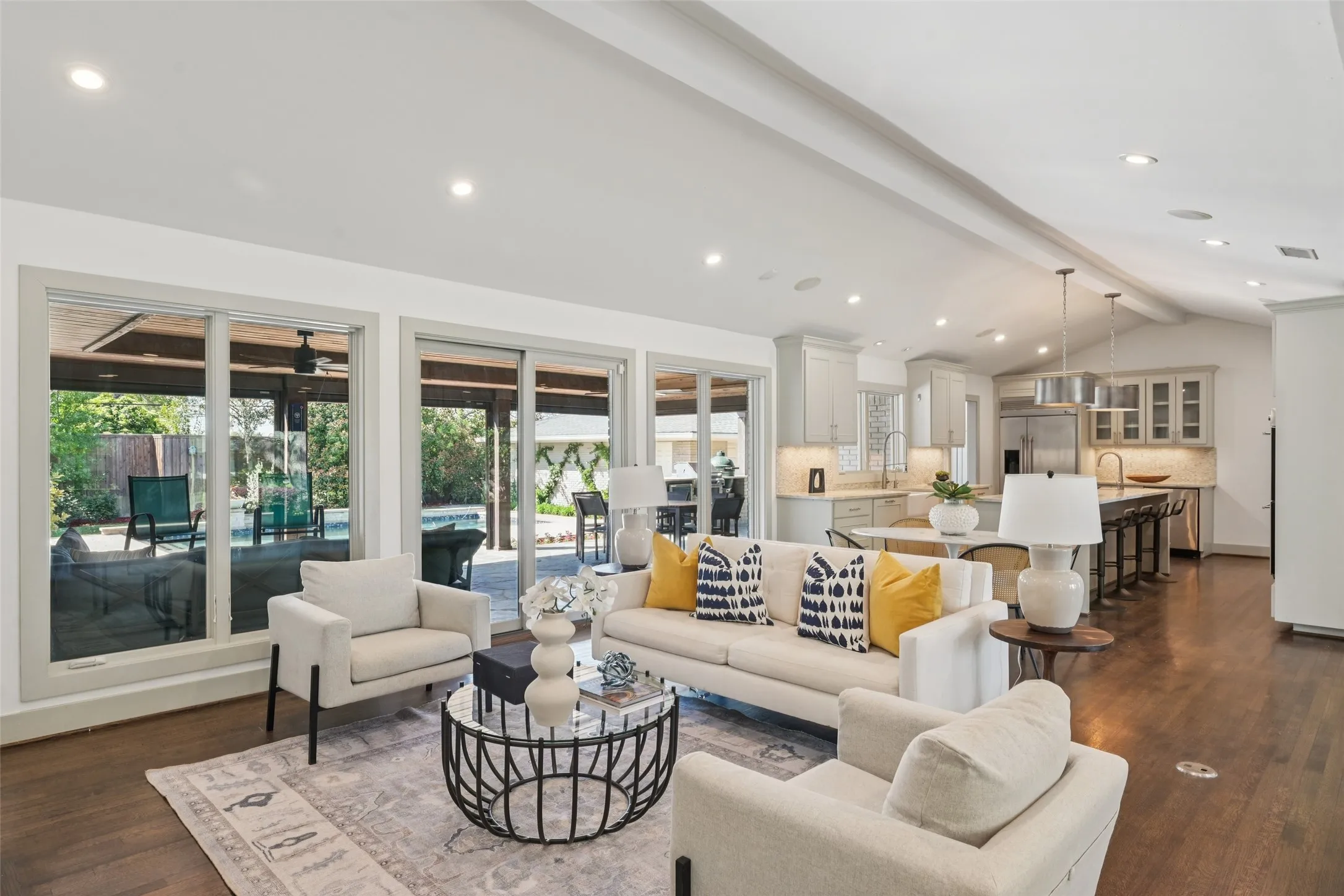 Single Family Residence For Sale in Dallas County , 5818 Gramercy Place, Dallas, Texas 75230, 4 Bedroom, 4 Bathroom, 2 Garage spaces, 3,906 Sqft, built in 1956, Preowned, mls#21213518, Real Estate Agent in Dallas, Homes For Sale in Dallas county, Homes For Sale in Dallas, Realtor in Dallas Texas, Real Estate Brokerage Independent Realty Texas, Luminita Cordes Realtor