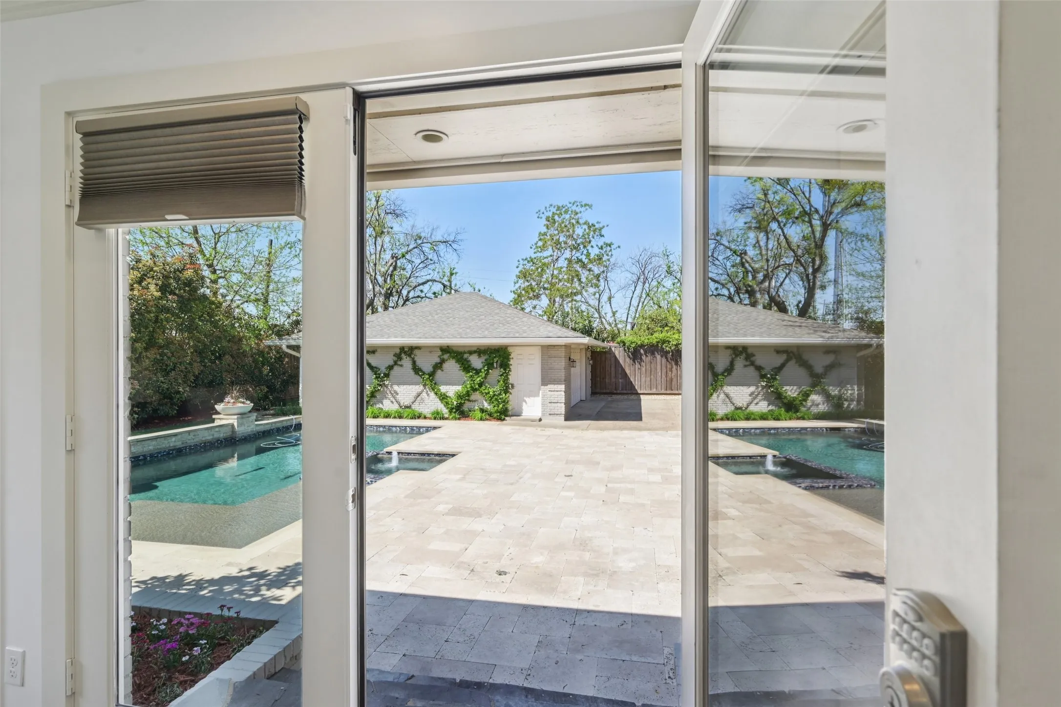Single Family Residence For Sale in Dallas County , 5818 Gramercy Place, Dallas, Texas 75230, 4 Bedroom, 4 Bathroom, 2 Garage spaces, 3,906 Sqft, built in 1956, Preowned, mls#21213518, Real Estate Agent in Dallas, Homes For Sale in Dallas county, Homes For Sale in Dallas, Realtor in Dallas Texas, Real Estate Brokerage Independent Realty Texas, Luminita Cordes Realtor