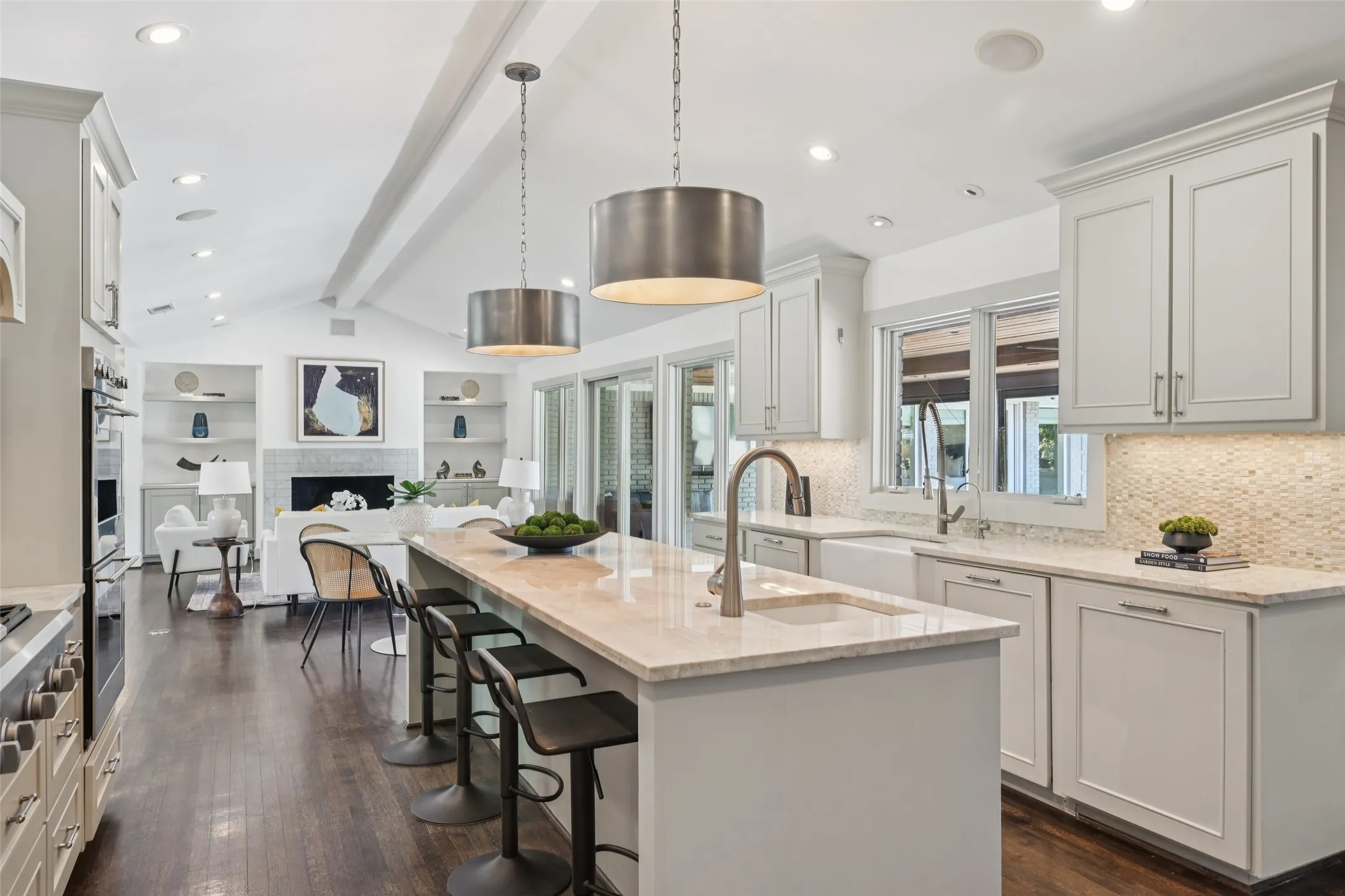 Single Family Residence For Sale in Dallas County , 5818 Gramercy Place, Dallas, Texas 75230, 4 Bedroom, 4 Bathroom, 2 Garage spaces, 3,906 Sqft, built in 1956, Preowned, mls#21213518, Real Estate Agent in Dallas, Homes For Sale in Dallas county, Homes For Sale in Dallas, Realtor in Dallas Texas, Real Estate Brokerage Independent Realty Texas, Luminita Cordes Realtor