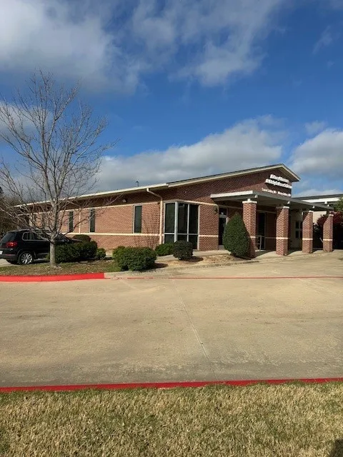Office For Rent in Lamar County , 870 NE Loop 286, Paris, Texas 75460, 0, 0, Garage spaces, 0 Sqft, built in 0, Preowned, Price $3,000, mls#21220025, Real Estate Agent in Paris, Homes For Rent in Lamar county, Homes For Rent in Paris, Realtor in Paris Texas, Real Estate Brokerage Independent Realty Texas, Luminita Cordes Realtor