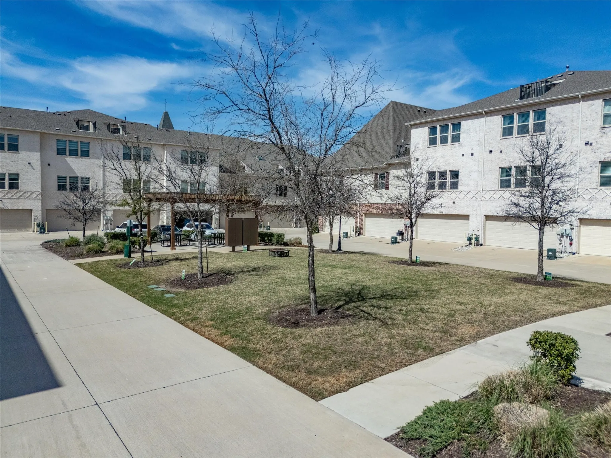 View of home's community