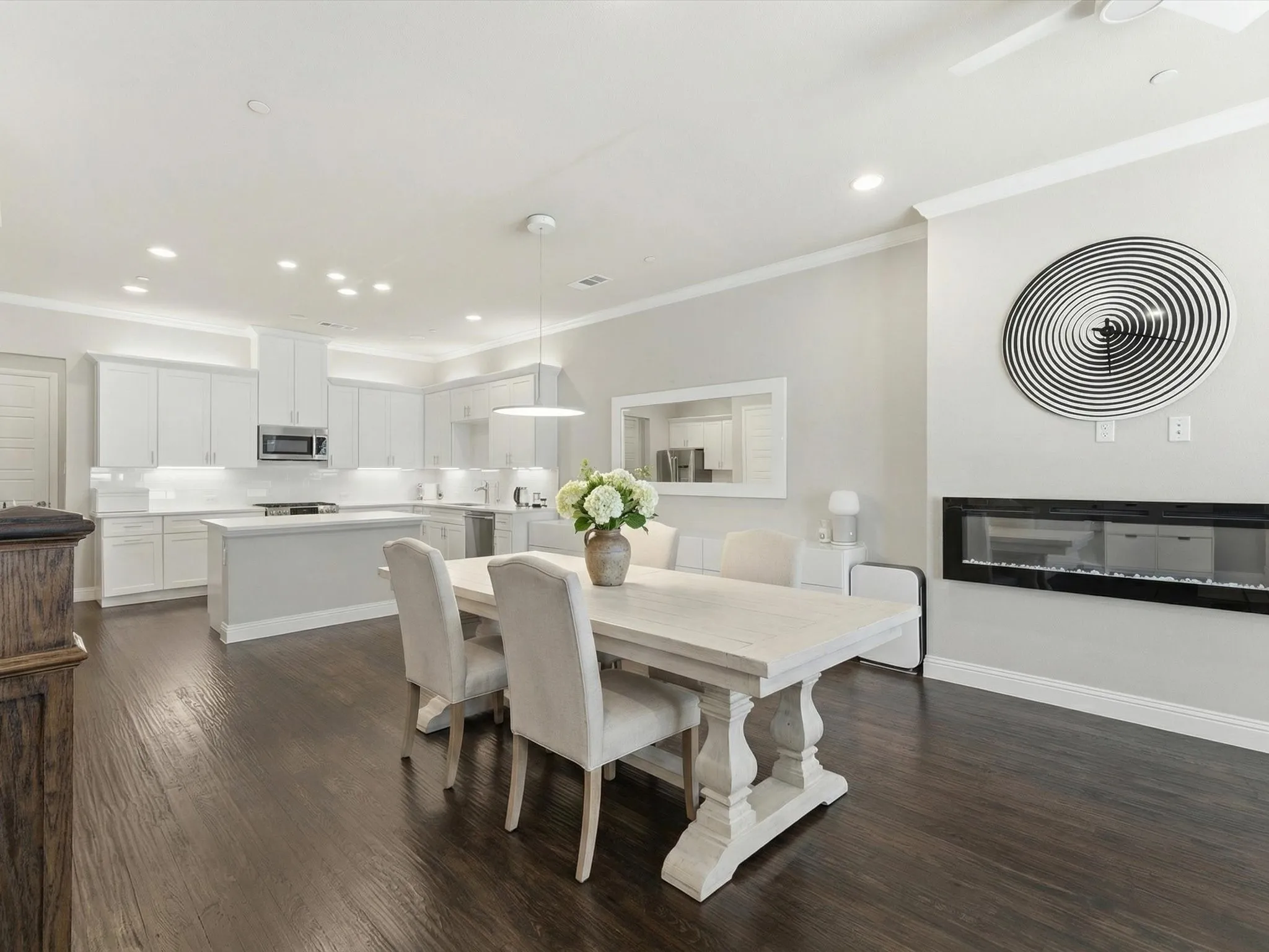 Townhouse For Sale in Collin County , 8538 Church Street, Frisco, Texas 75034, 2 Bedroom, 3 Bathroom, 2 Garage spaces, 1,980 Sqft, built in 2018, Price $450,000, mls#21219788, Real Estate Agent in Frisco, Homes For Sale in Collin county, Homes For Sale in Frisco, Realtor in Frisco Texas, Real Estate Brokerage Independent Realty Texas, Luminita Cordes Realtor