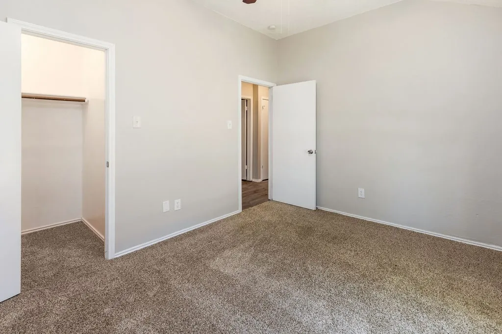 Single Family Residence For Sale in Collin County , 1304 Petunia Drive, Allen, Texas 75002, 3 Bedroom, 2 Bathroom, 2 Garage spaces, 1,794 Sqft, built in 1984, Price $359,900, mls#21219897, Real Estate Agent in Allen, Homes For Sale in Collin county, Homes For Sale in Allen, Realtor in Allen Texas, Real Estate Brokerage Independent Realty Texas, Luminita Cordes Realtor